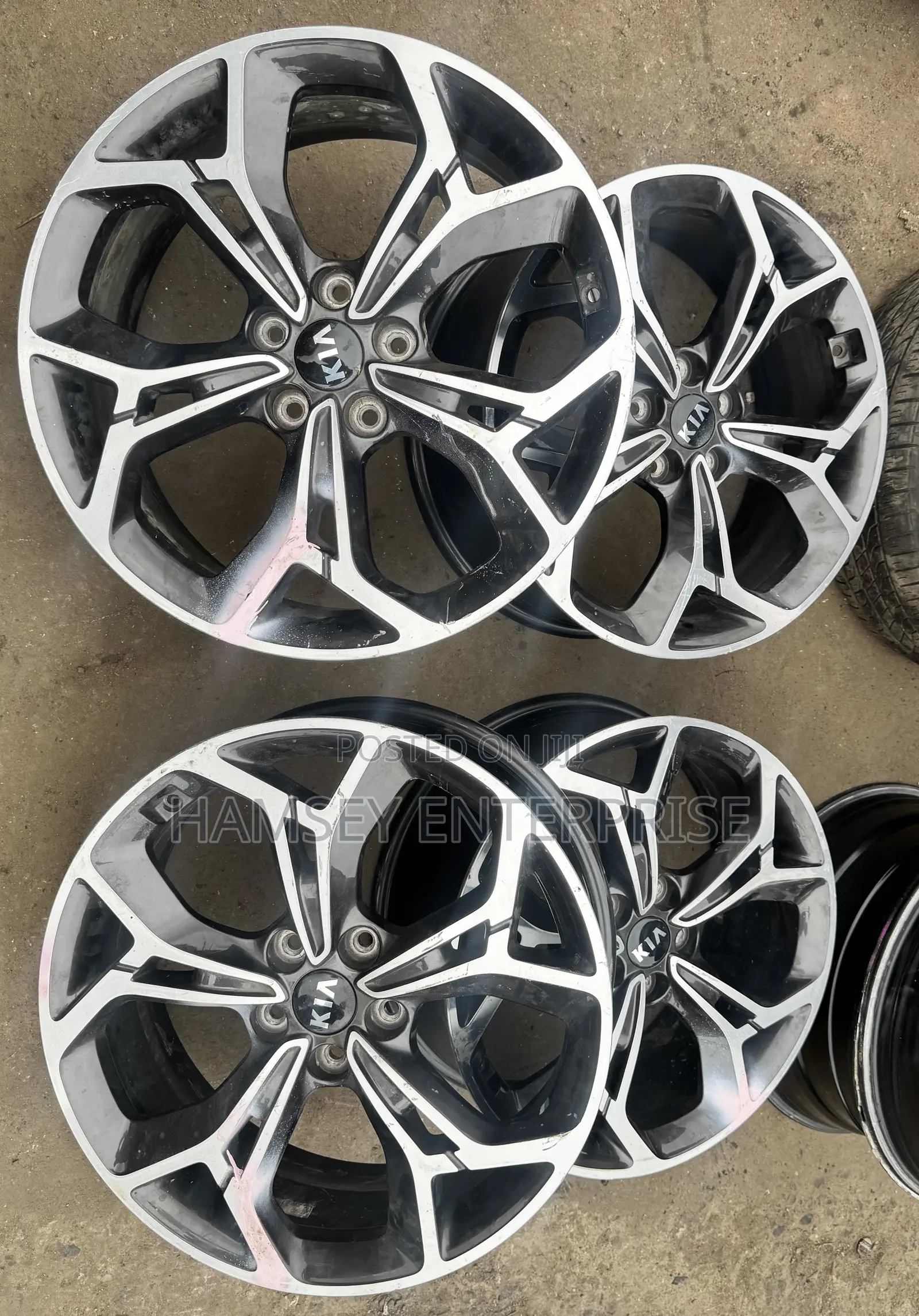 2020 Kia Sportage Rim 19