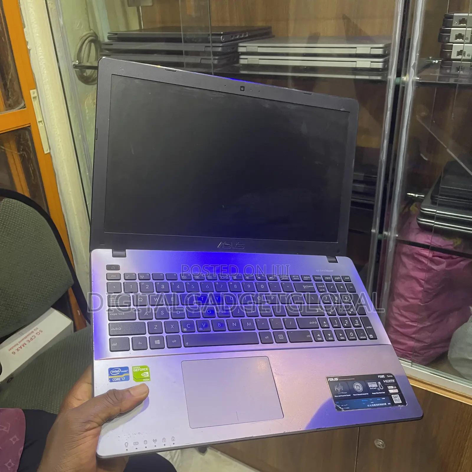 Laptop Asus F550CC 8GB Intel Core i7 SSD 128GB