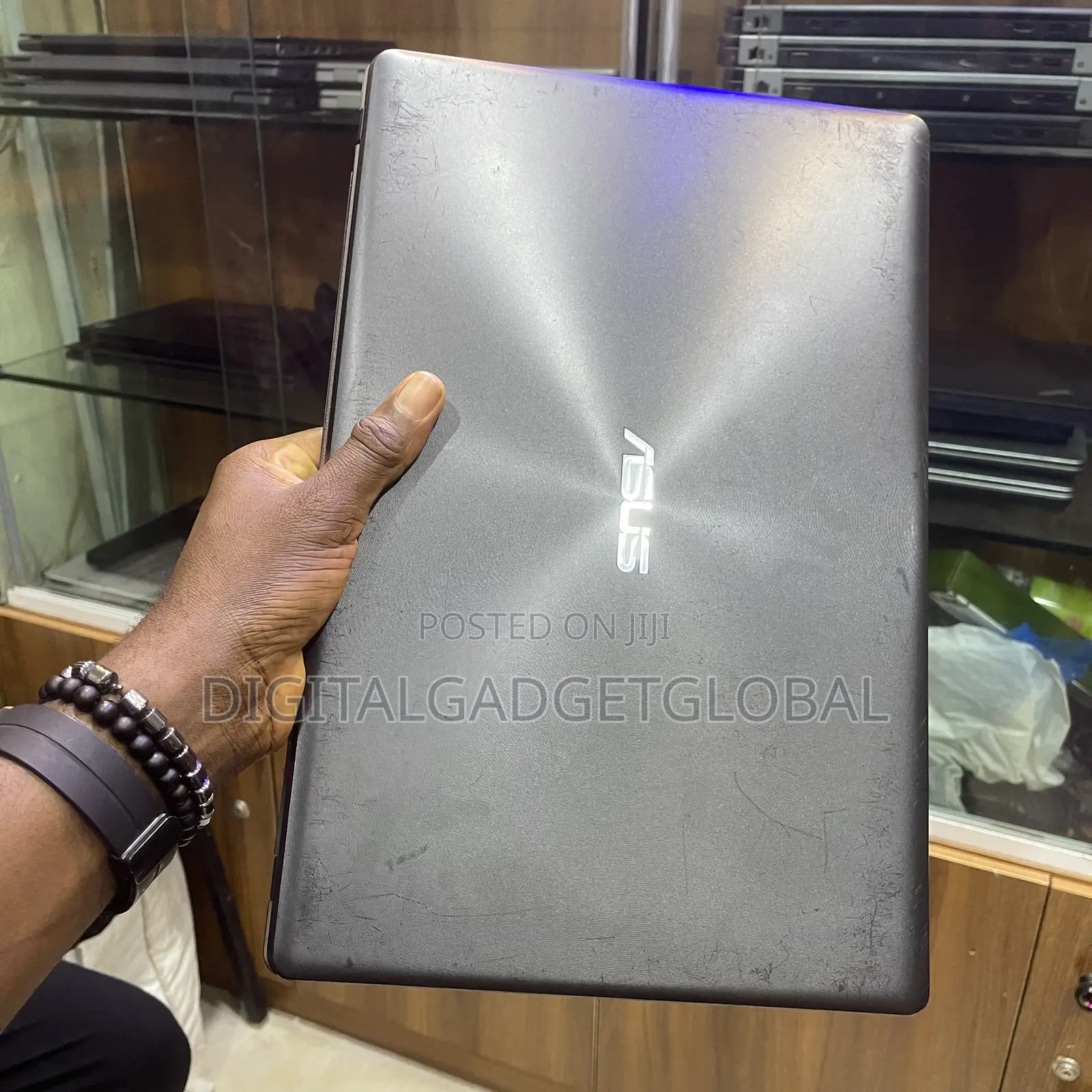 Laptop Asus F550CC 8GB Intel Core i7 SSD 128GB