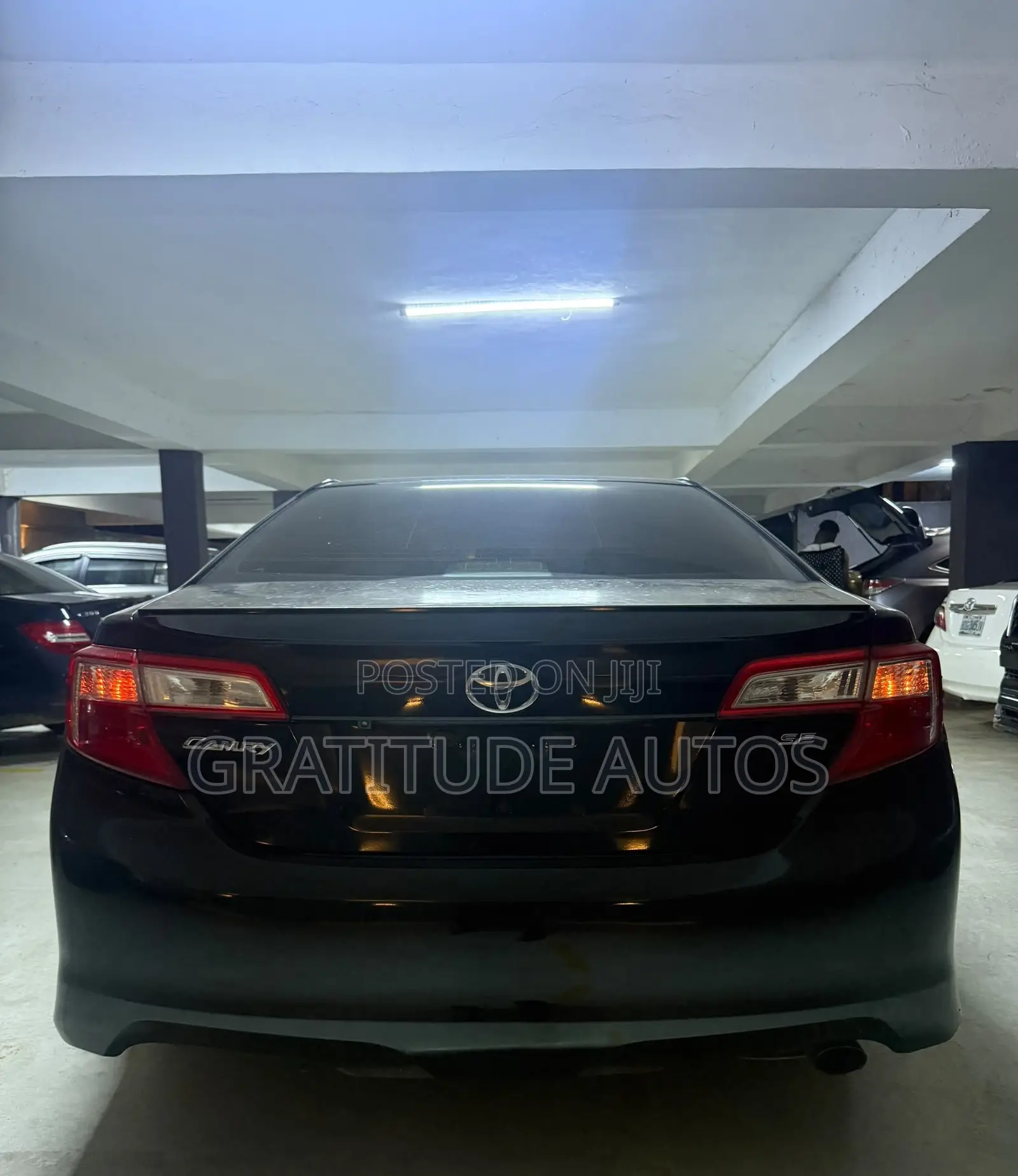 Toyota Camry SE 4dr Sedan (2.5L 4cyl 6A) 2013 Black