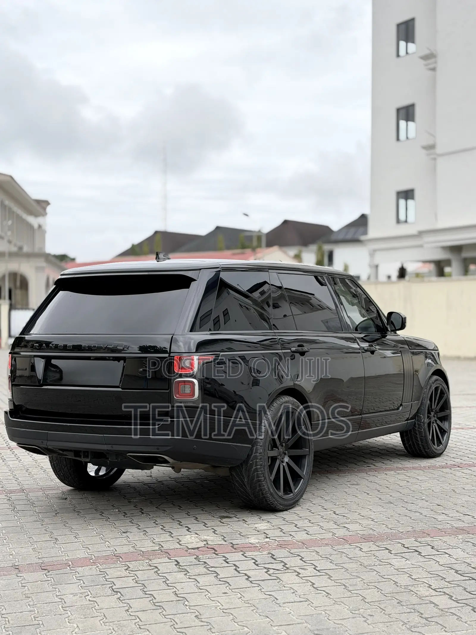 Land Rover Range Rover Vogue 2018 Black