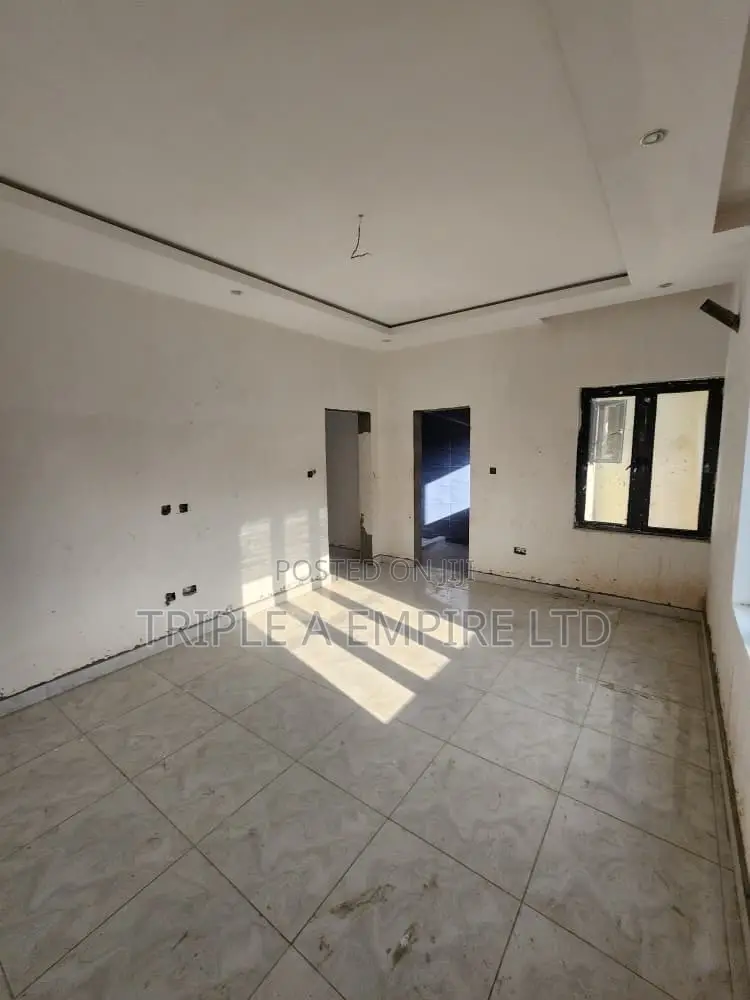 5bdrm Duplex in Katampe Extension for sale