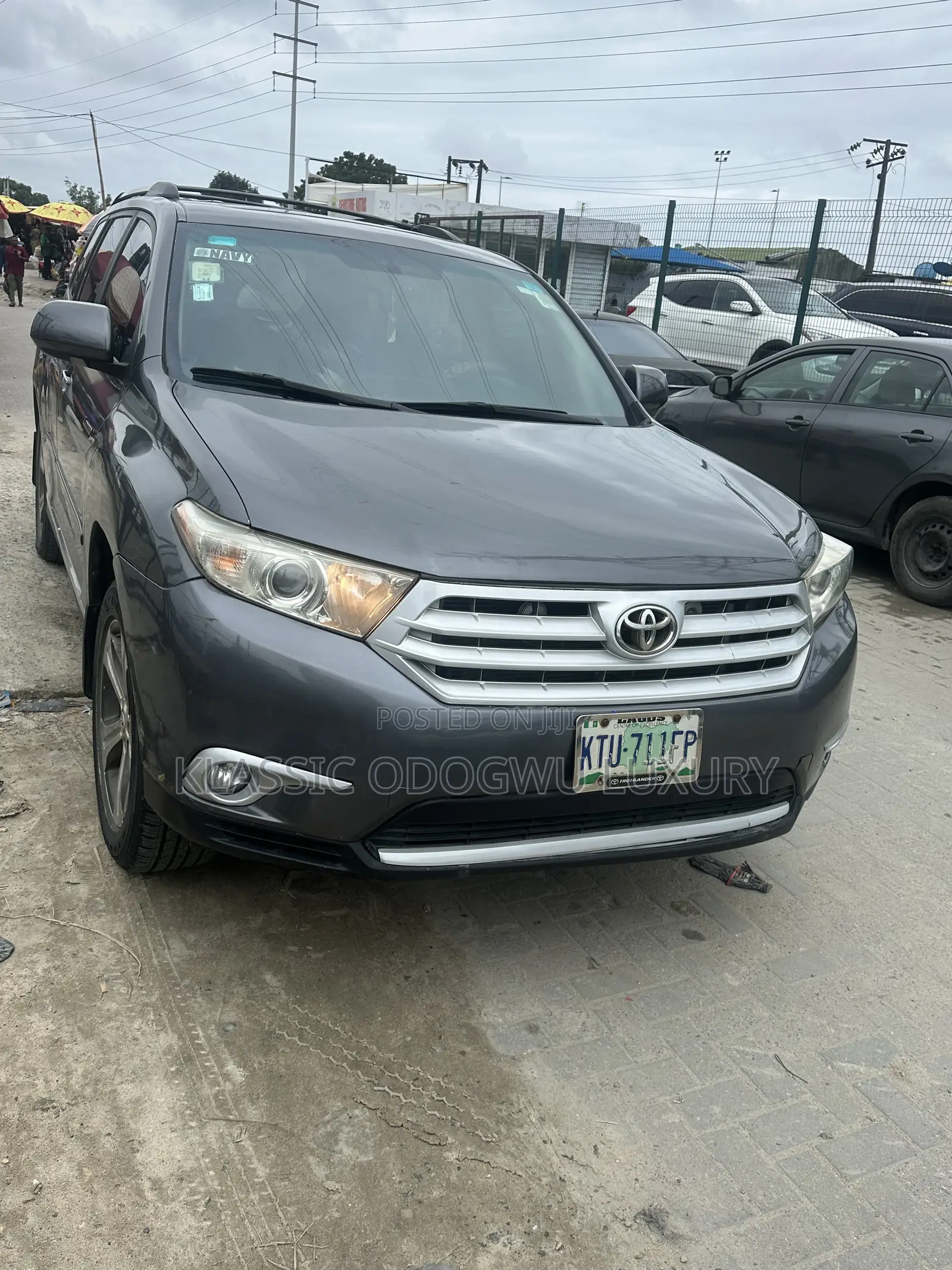 Toyota Highlander Limited 2012 Gray