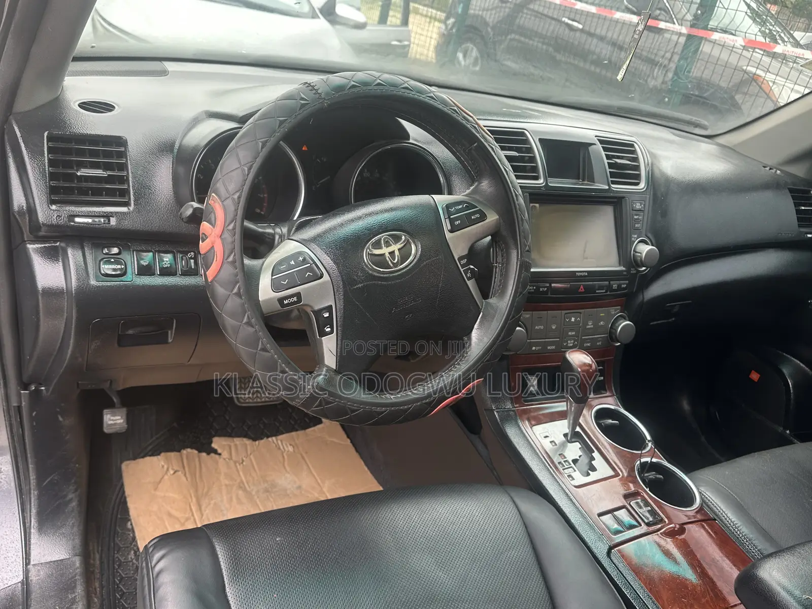 Toyota Highlander Limited 2012 Gray