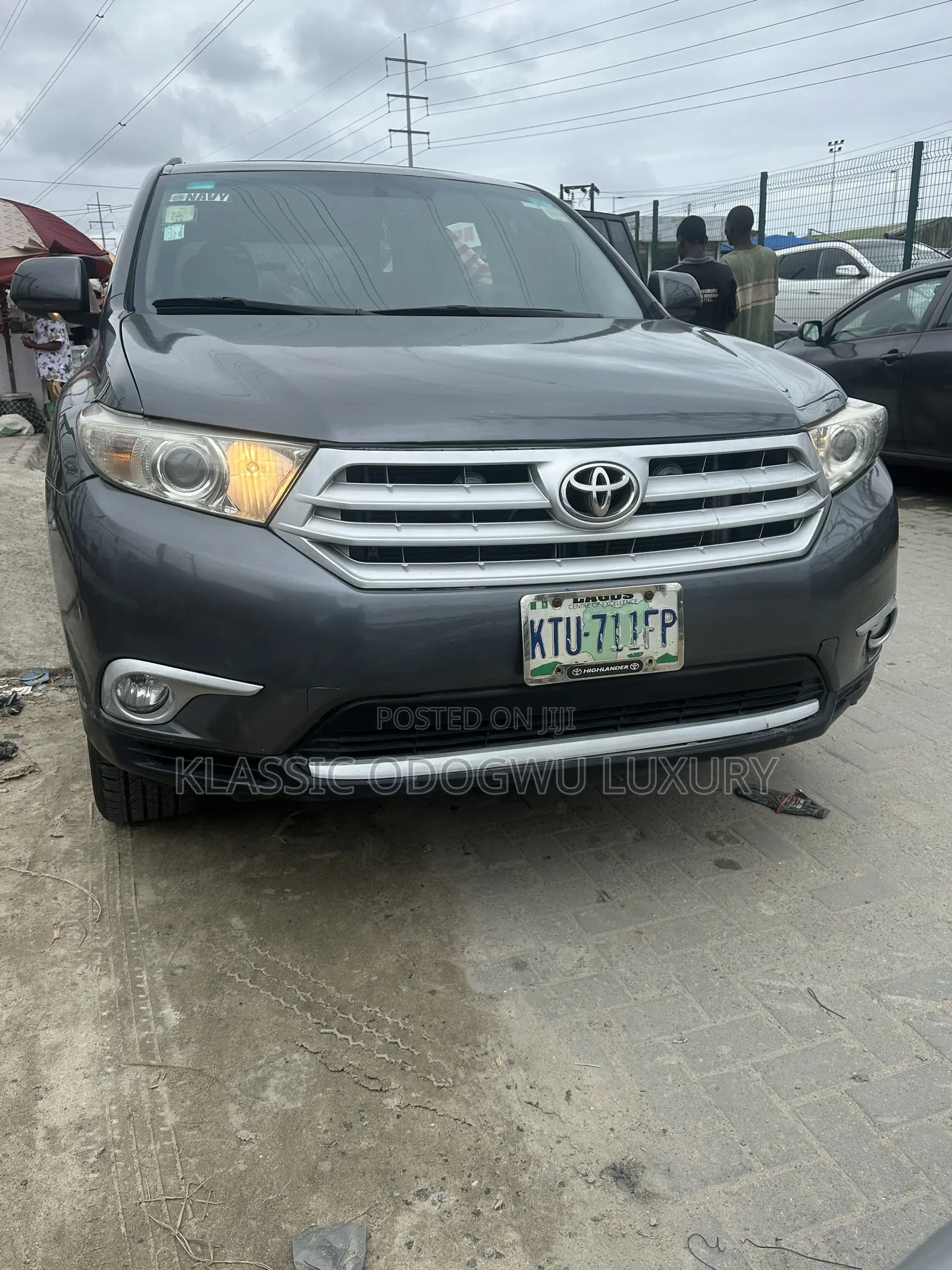 Toyota Highlander Limited 2012 Gray