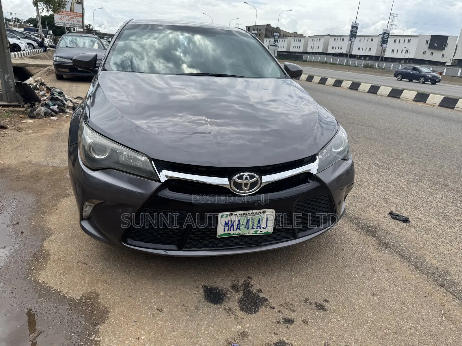 Toyota Camry 2015 Gray