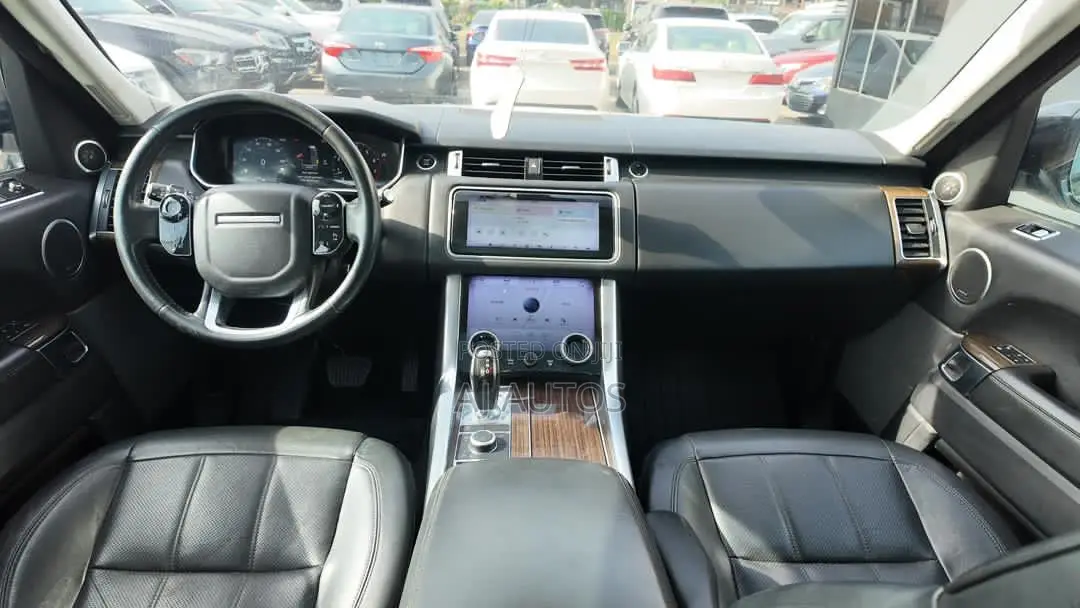 Land Rover Range Rover Sport HSE 2018 White