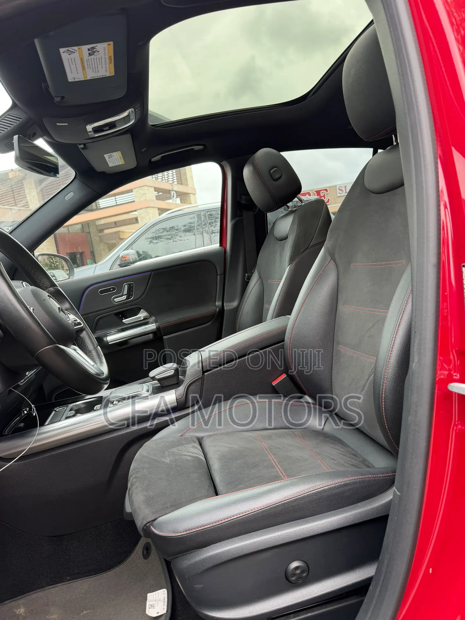 Mercedes-Benz GLA 250 2021 Red