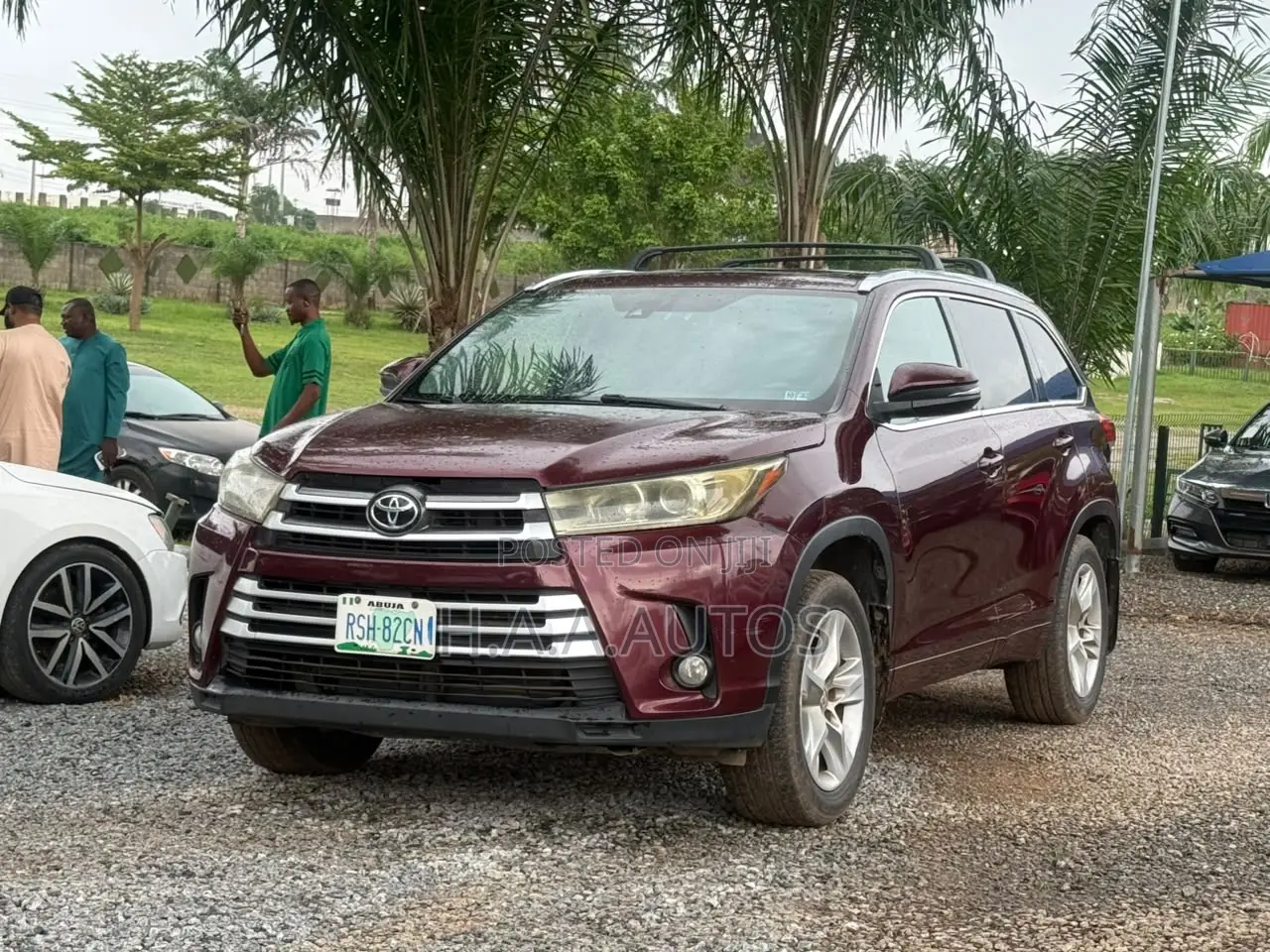 Toyota Highlander Limited Platinum V6 4x2 (3.5L 6cyl 6A) 2016 Red