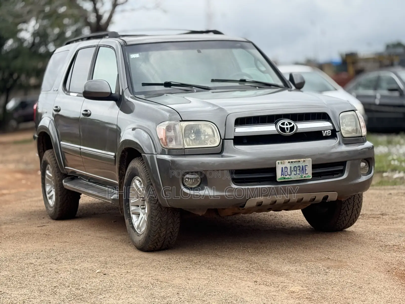 Toyota Sequoia Limited 4dr SUV (4.7L 8cyl 5A) 2005 Gray