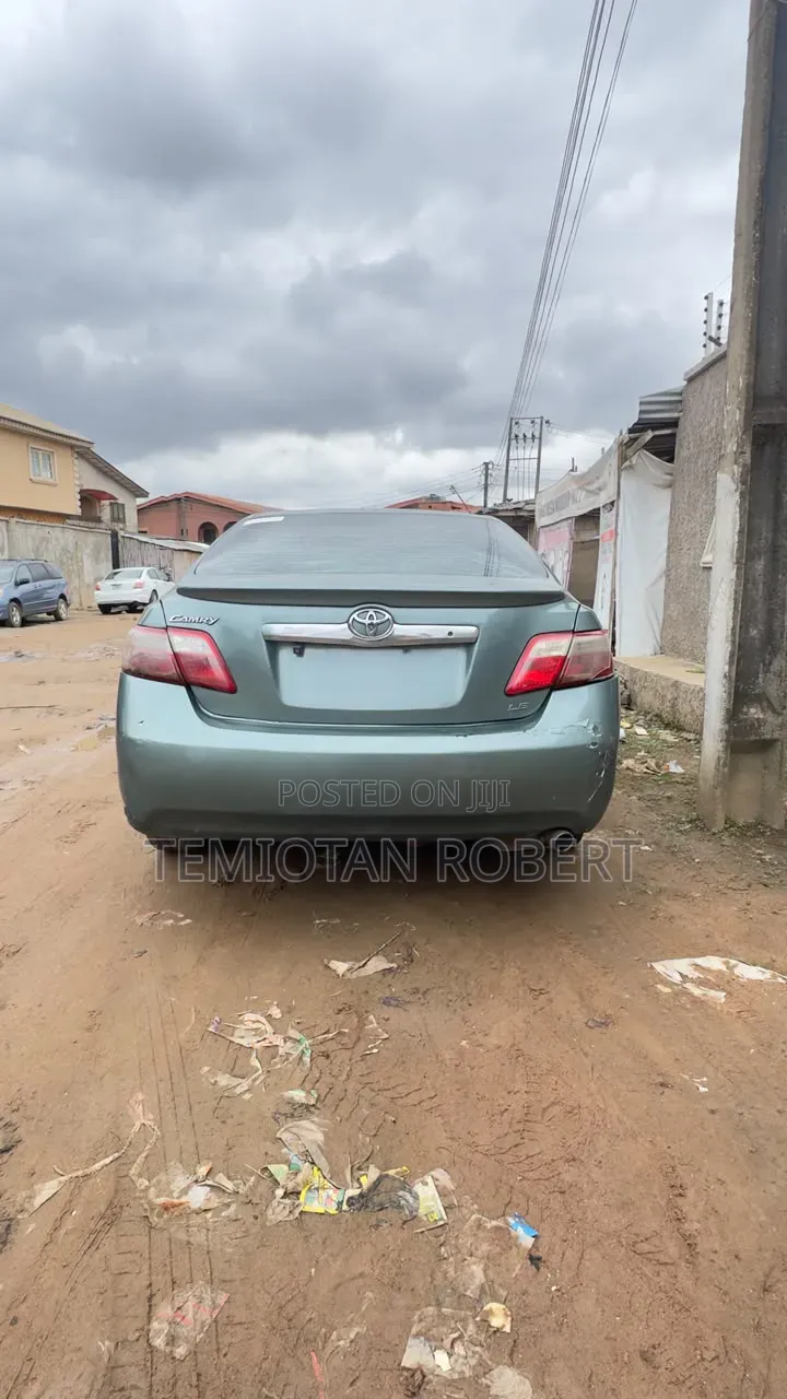 Toyota Camry LE 4dr Sedan (2.4L 4cyl 5A) 2008 Green