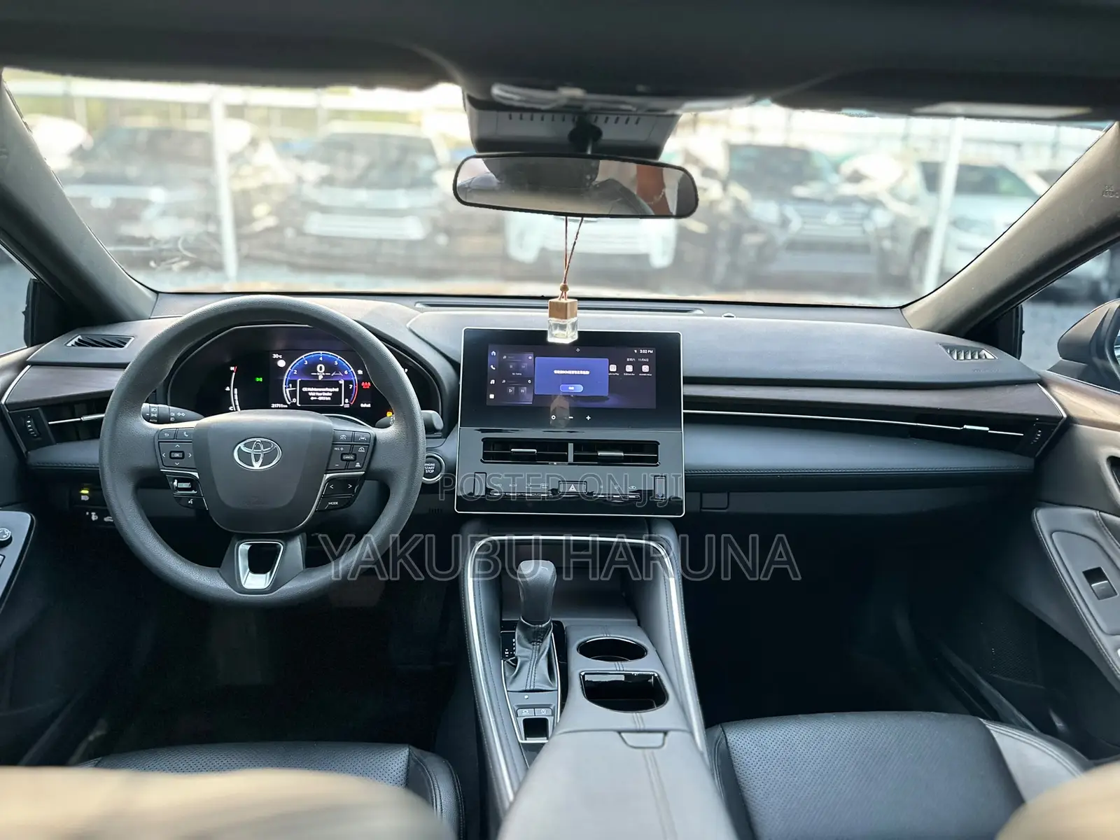 Toyota Avalon 2025 Black