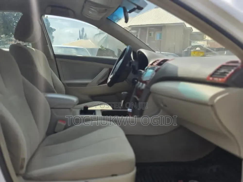 Toyota Camry 2009 White