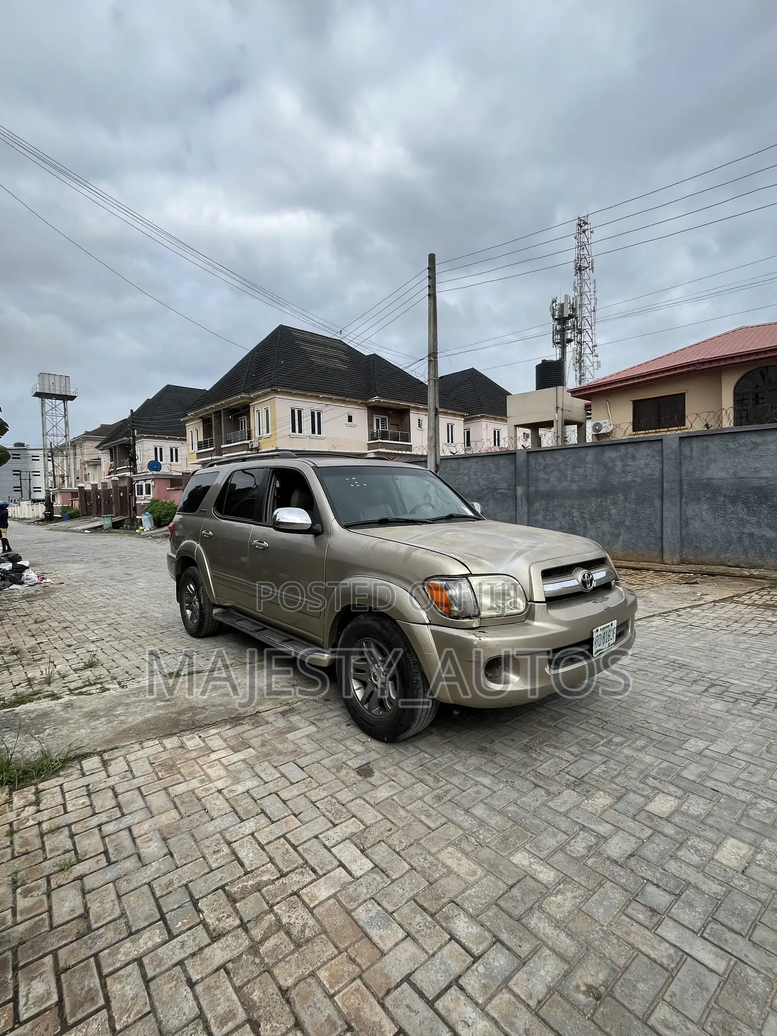 Toyota Sequoia 2008 Gold