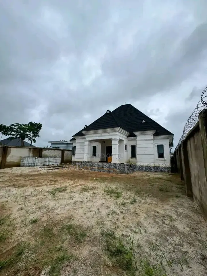 4bdrm Bungalow in Aluu , Port Harcourt, Ikwerre for sale