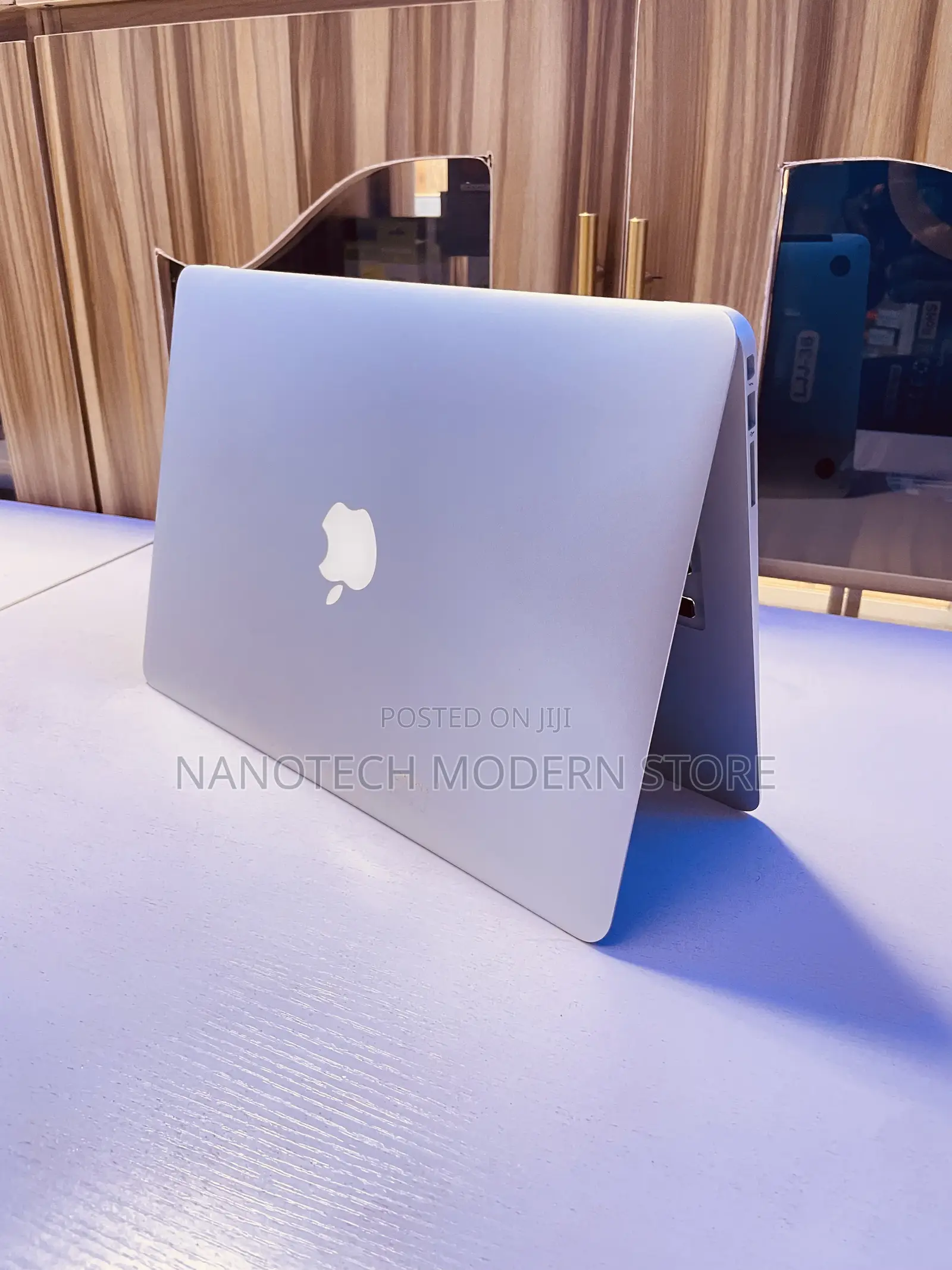 Laptop Apple MacBook Air 2015 8GB Intel Core i5 SSD 256GB
