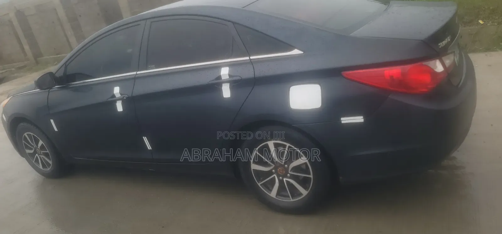 Hyundai Sonata 2011 Black