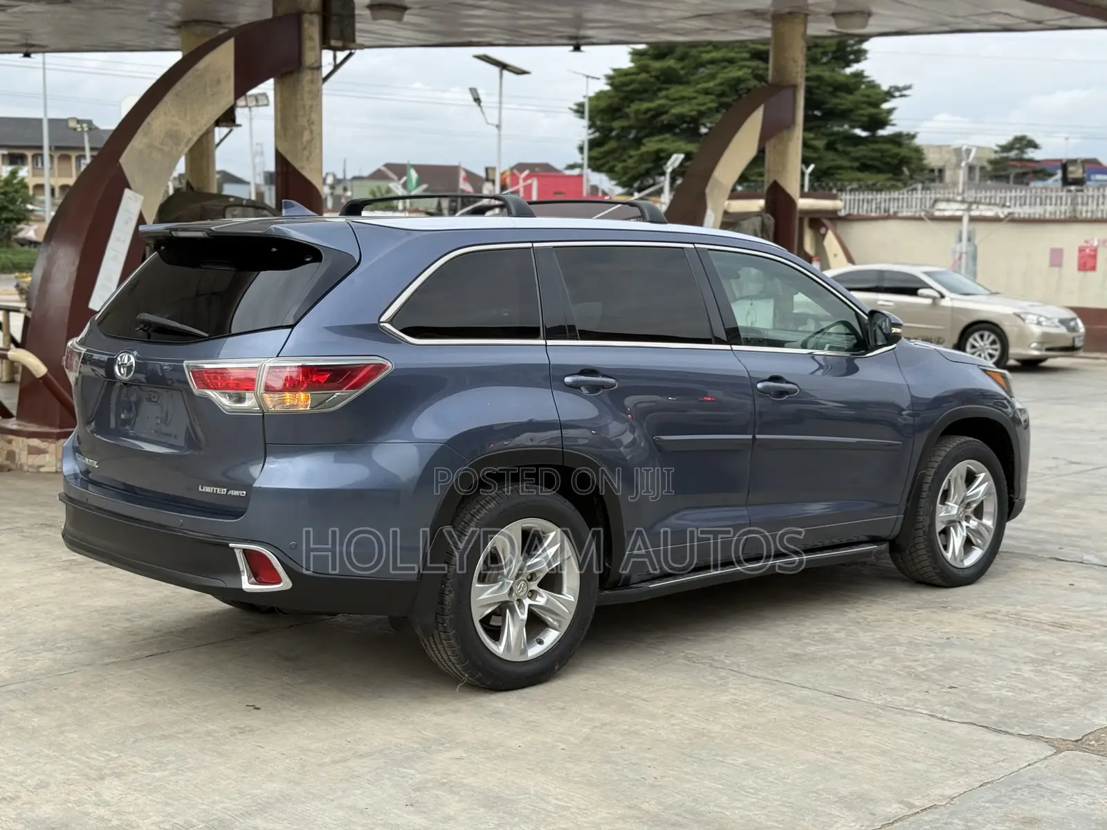 Toyota Highlander Limited V6 4x4 (3.5L 6cyl 6A) 2016 Blue