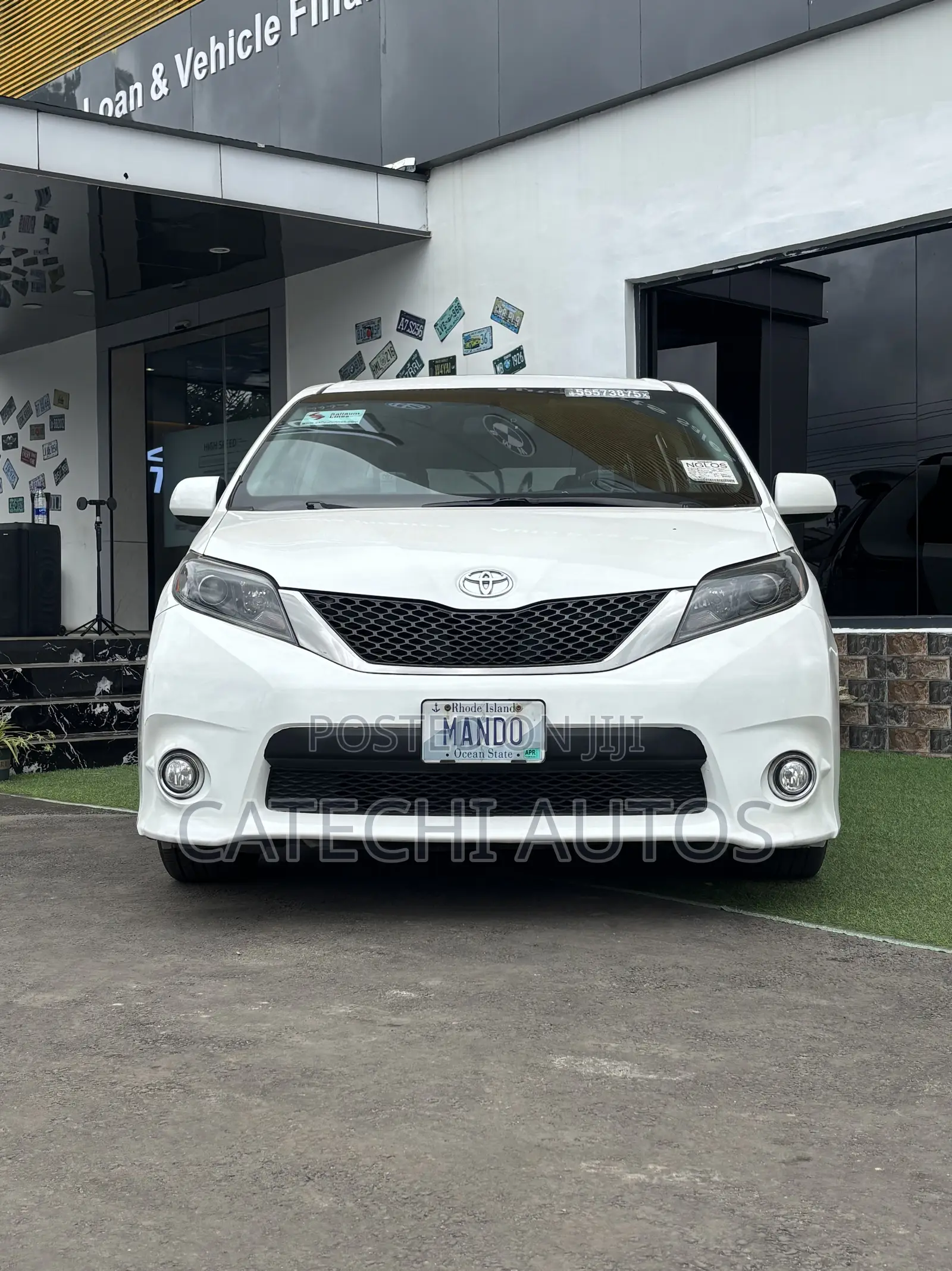 Toyota Sienna 2015 White