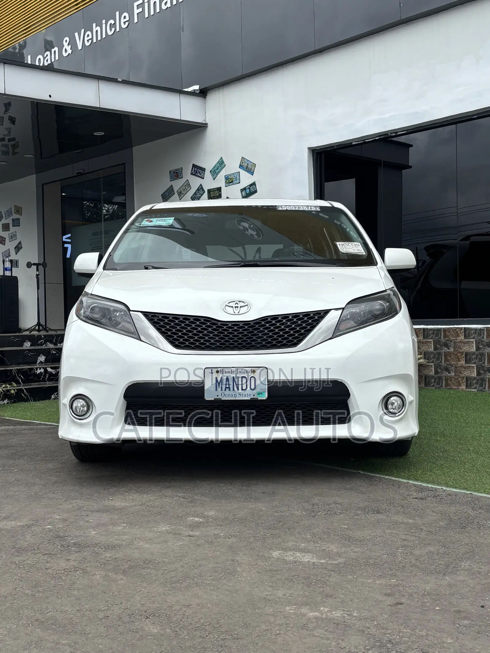 Toyota Sienna 2015 White