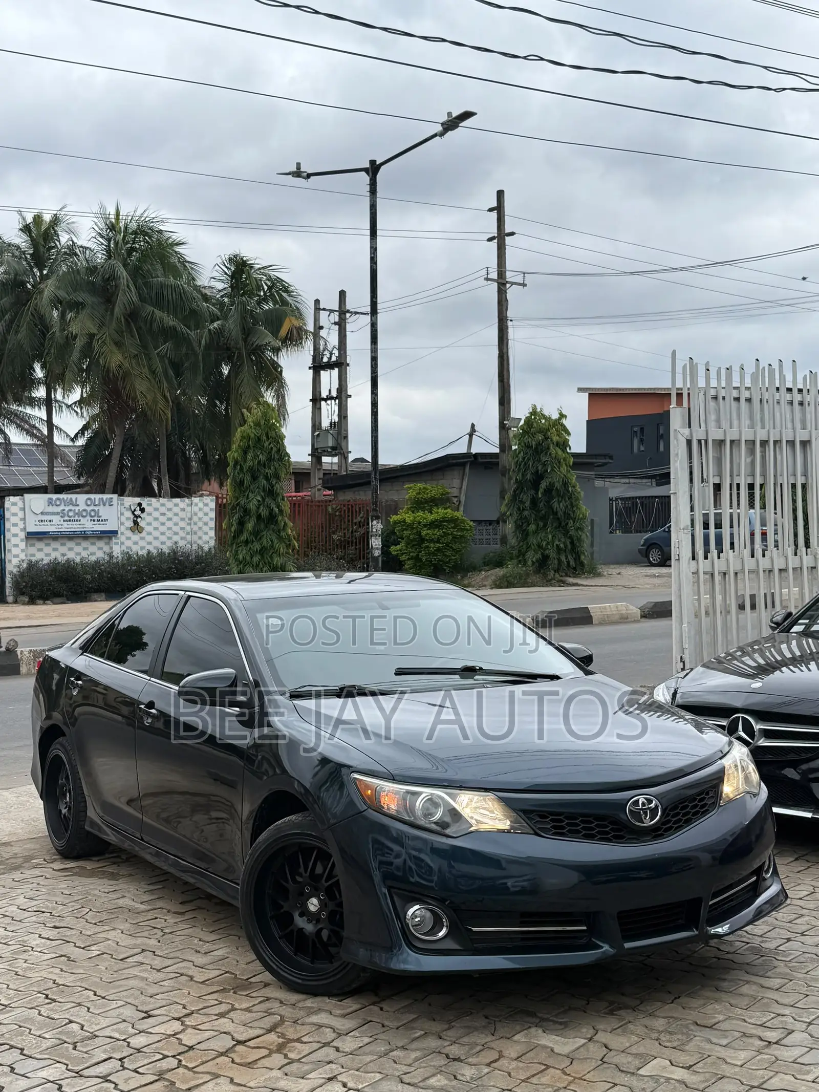 Toyota Camry SE 4dr Sedan (2.5L 4cyl 6A) 2014 Black
