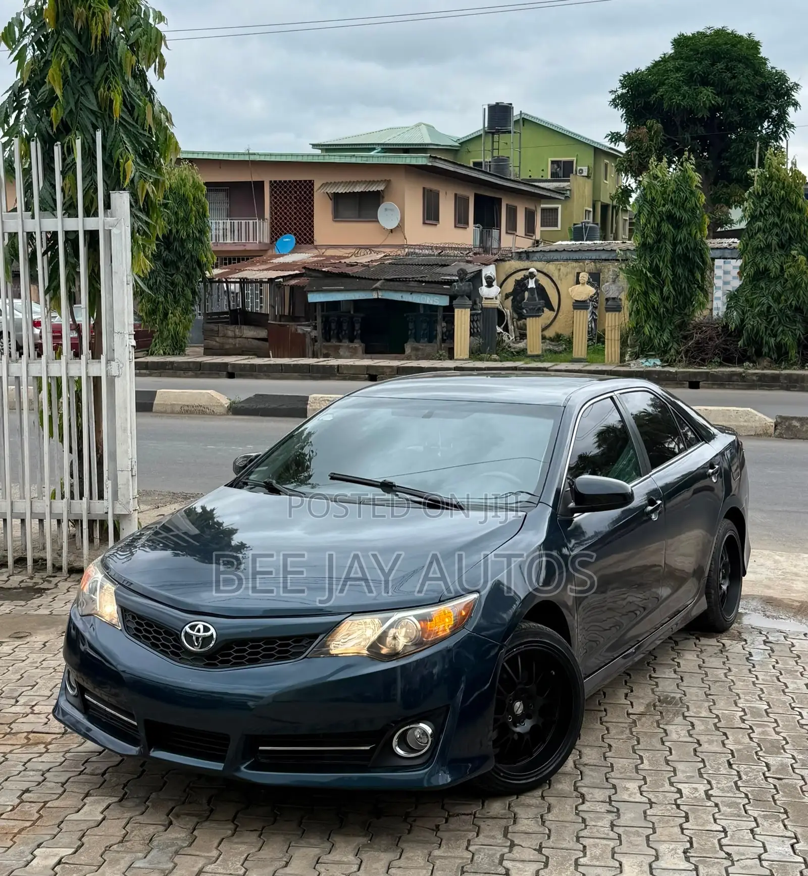 Toyota Camry SE 4dr Sedan (2.5L 4cyl 6A) 2014 Black