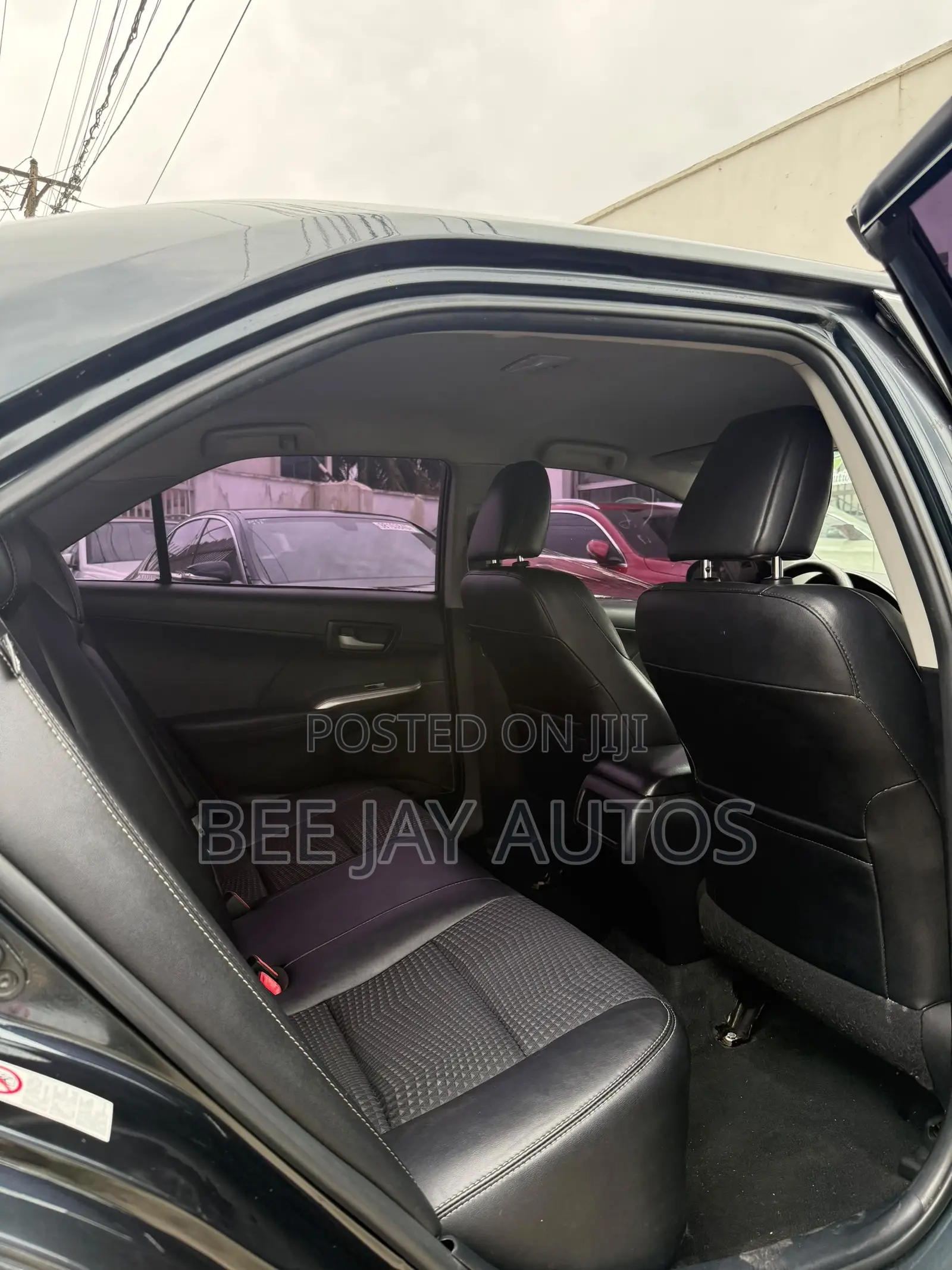 Toyota Camry SE 4dr Sedan (2.5L 4cyl 6A) 2014 Black