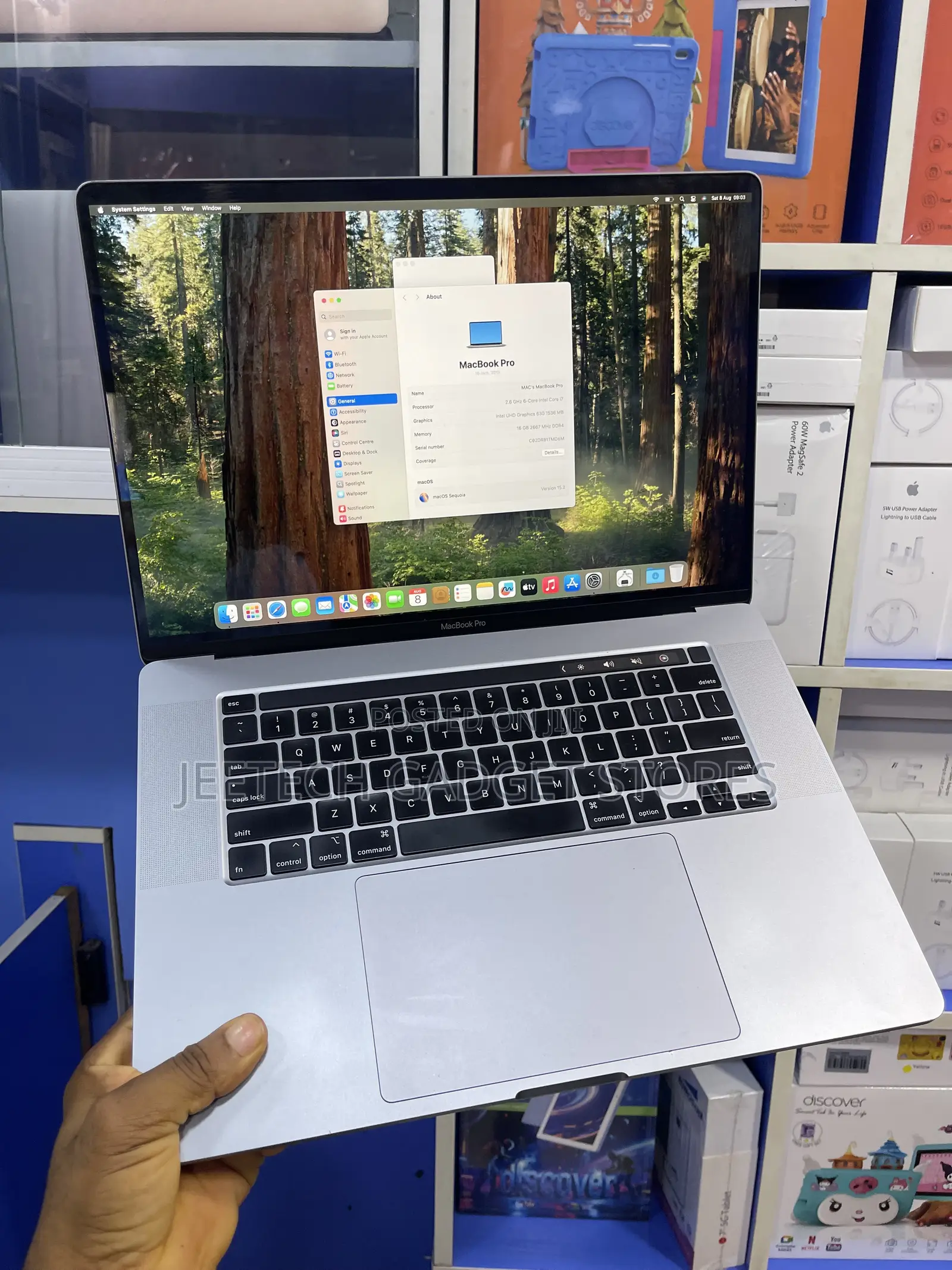 Laptop Apple MacBook Pro 2019 16GB Intel Core i7 SSD 512GB