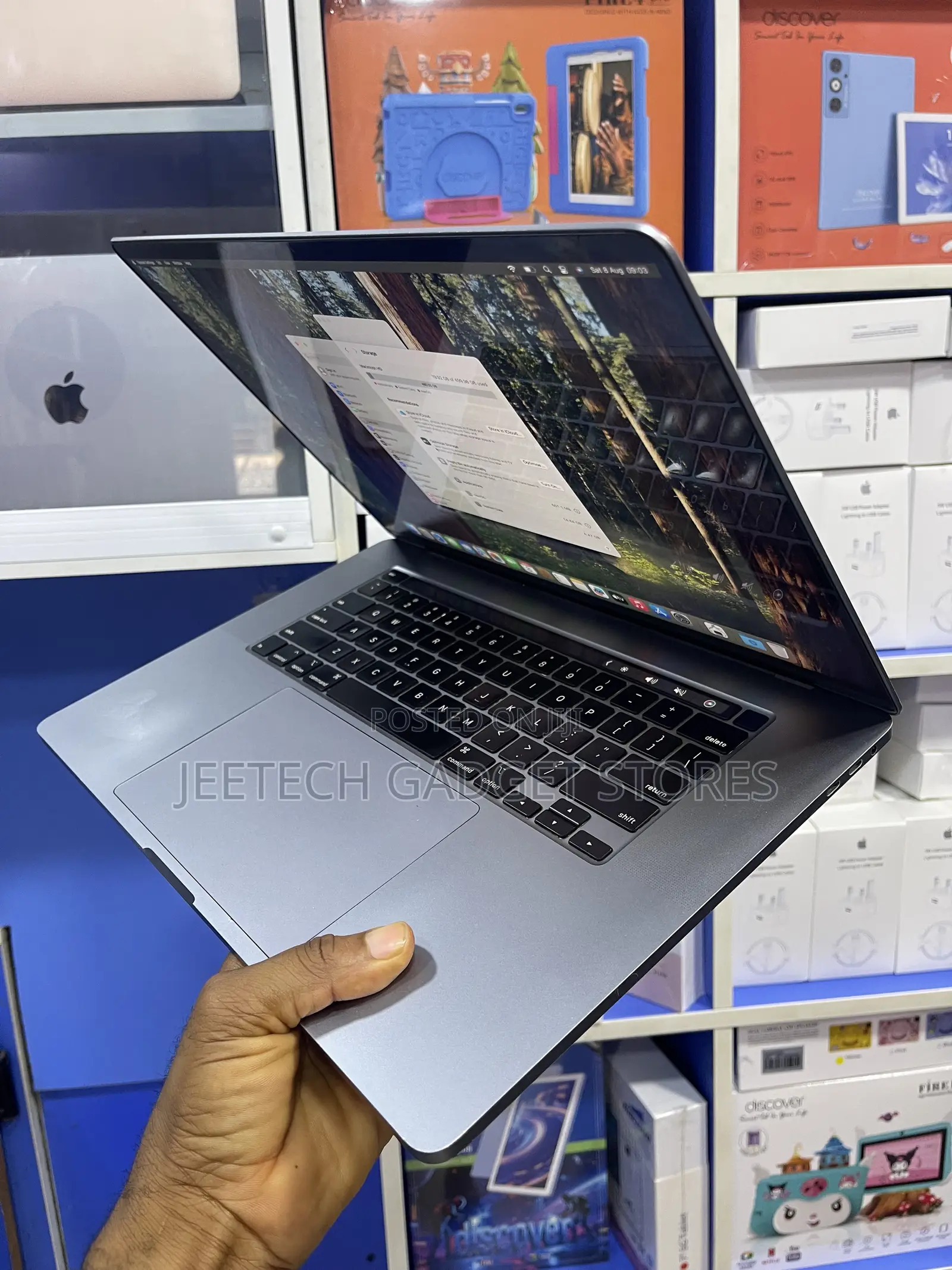 Laptop Apple MacBook Pro 2019 16GB Intel Core i7 SSD 512GB