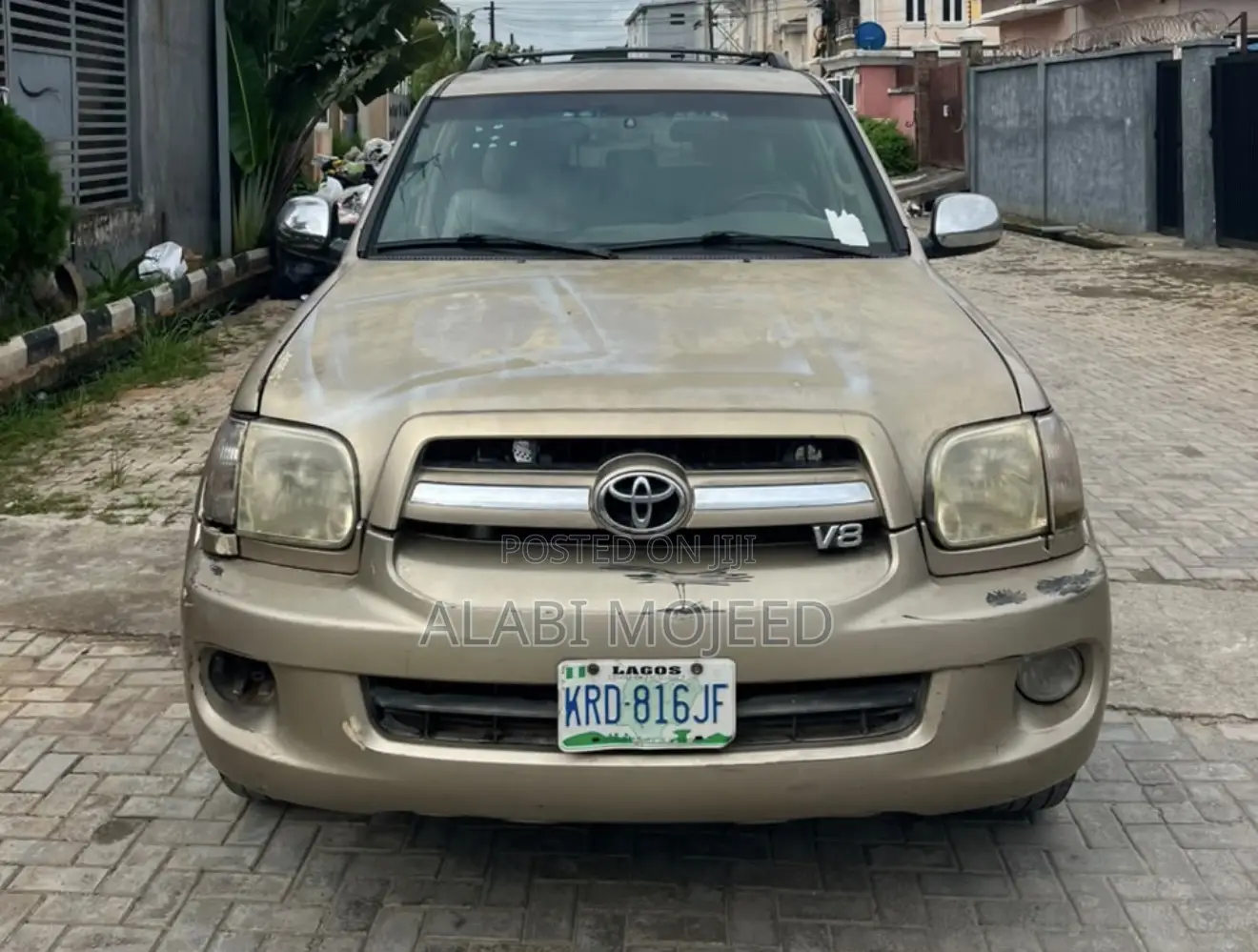 Toyota Sequoia Limited 4dr SUV (4.7L 8cyl 5A) 2007 Gold