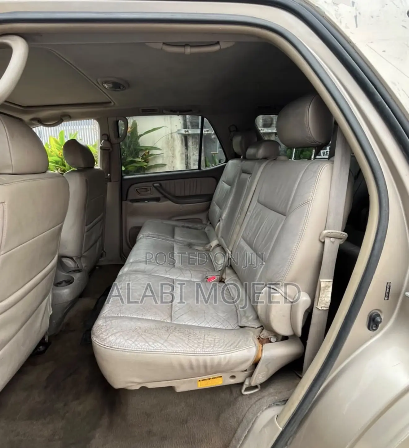 Toyota Sequoia Limited 4dr SUV (4.7L 8cyl 5A) 2007 Gold