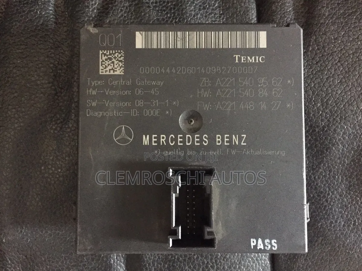 High Quality Certified New Central Gateway Mercedes Benz Sclass W221