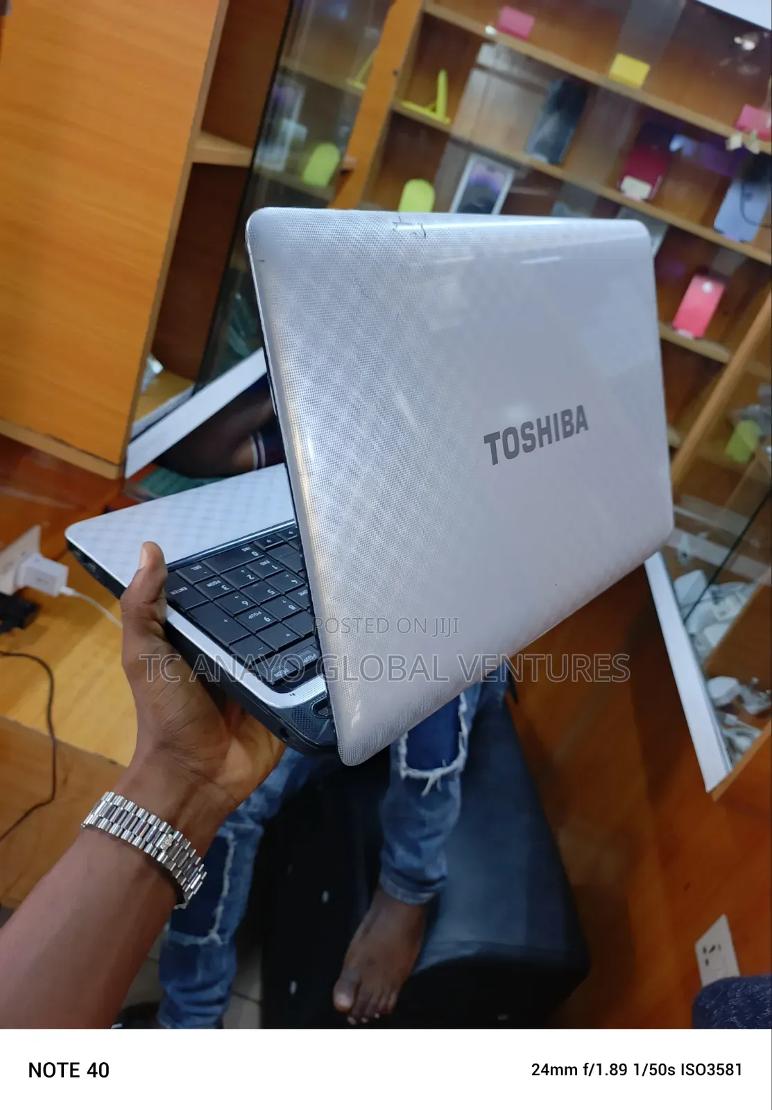 Laptop Toshiba Satellite L755 8GB Intel Core i3 HDD 320GB