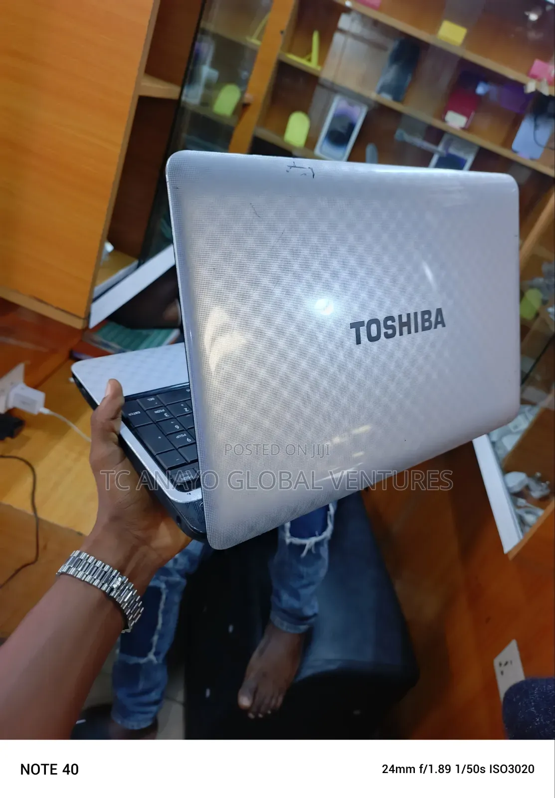 Laptop Toshiba Satellite L755 8GB Intel Core i3 HDD 320GB