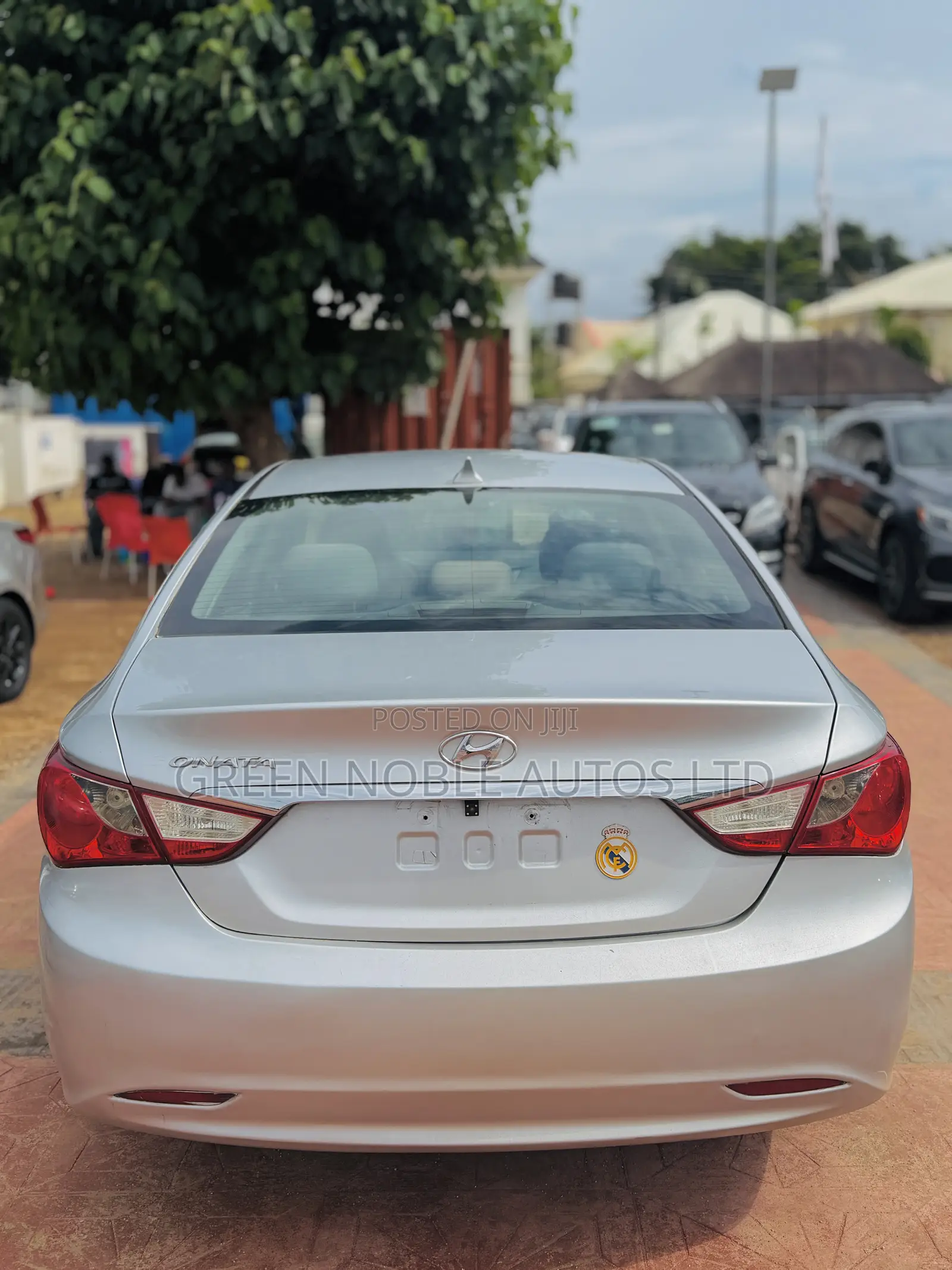Hyundai Sonata GLS Sedan FWD (2.4L 4cyl 6A) 2013 Silver