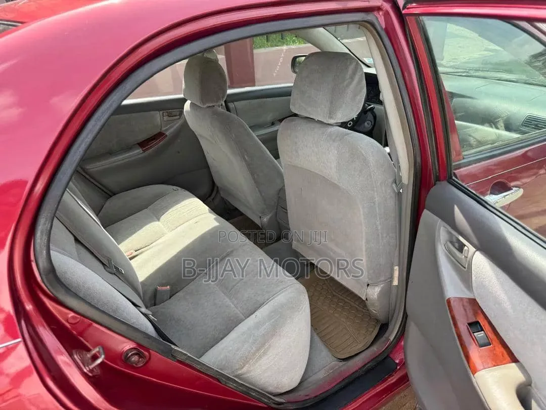 Toyota Corolla 2004 Burgundy