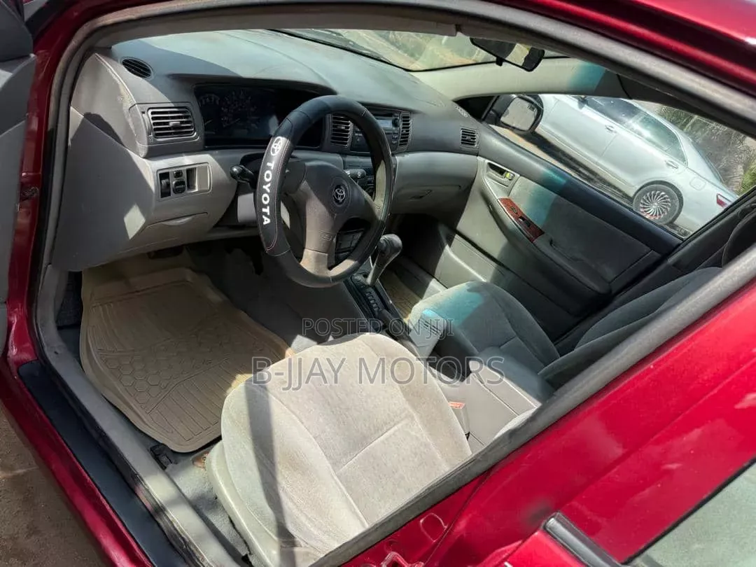 Toyota Corolla 2004 Burgundy