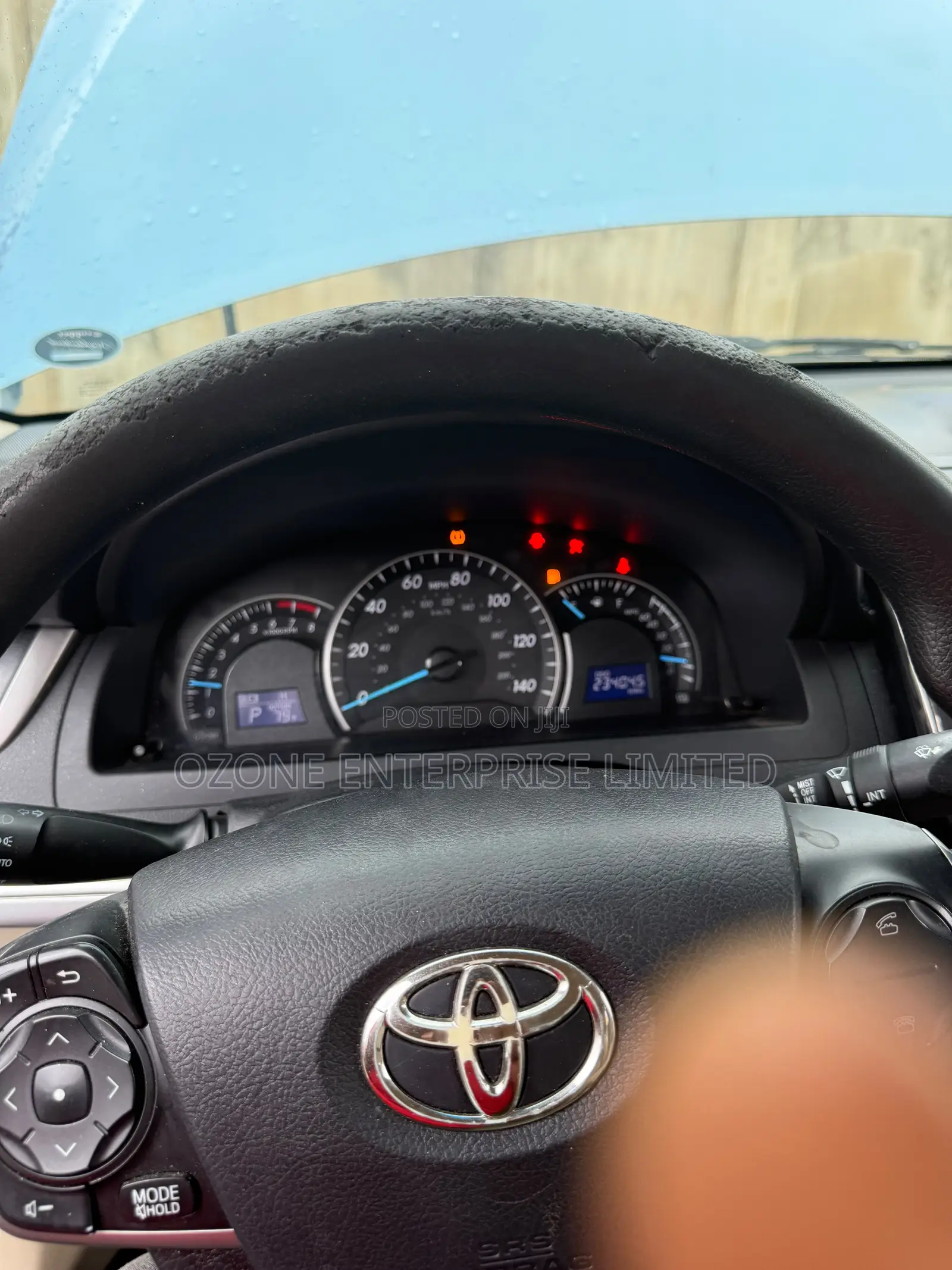 Toyota Camry LE 4dr Sedan (2.5L 4cyl 6A) 2013 Blue