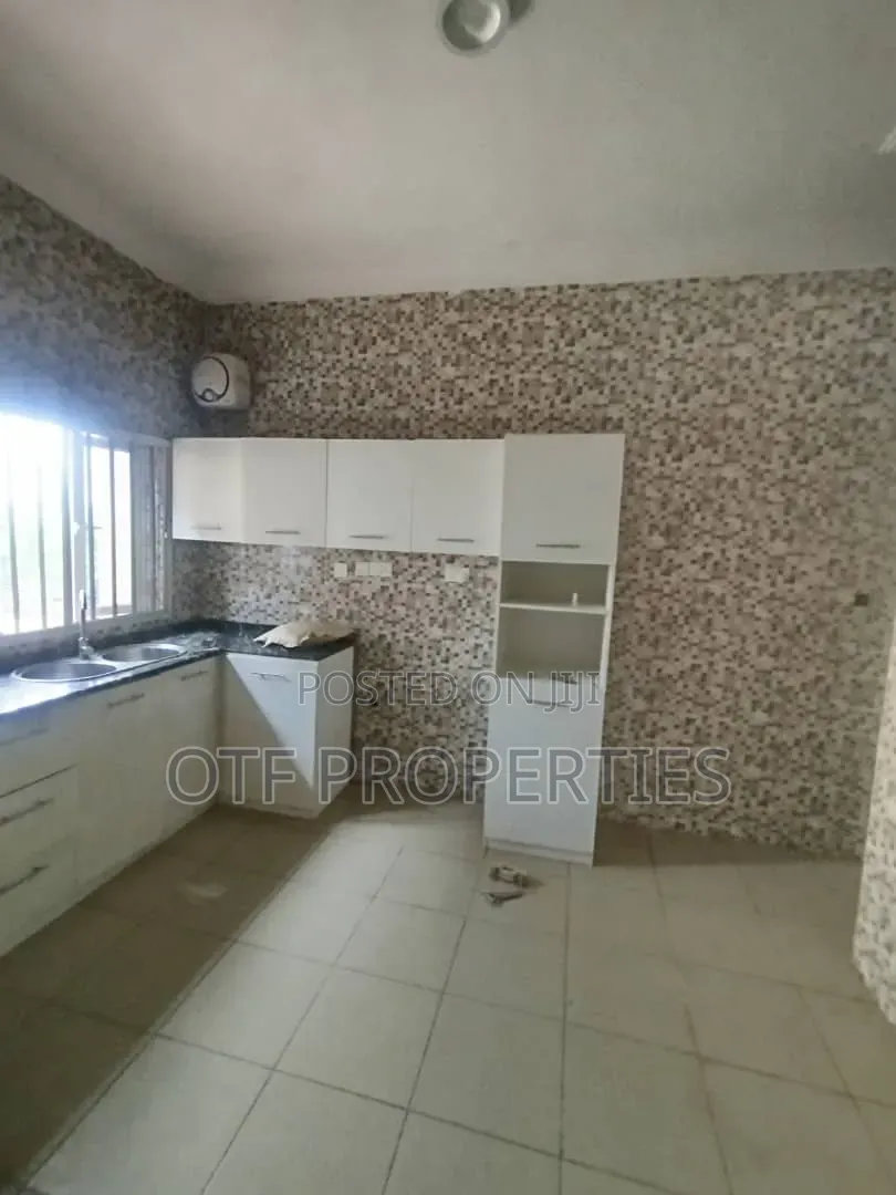 2bdrm Apartment in Jahi, Main for rent