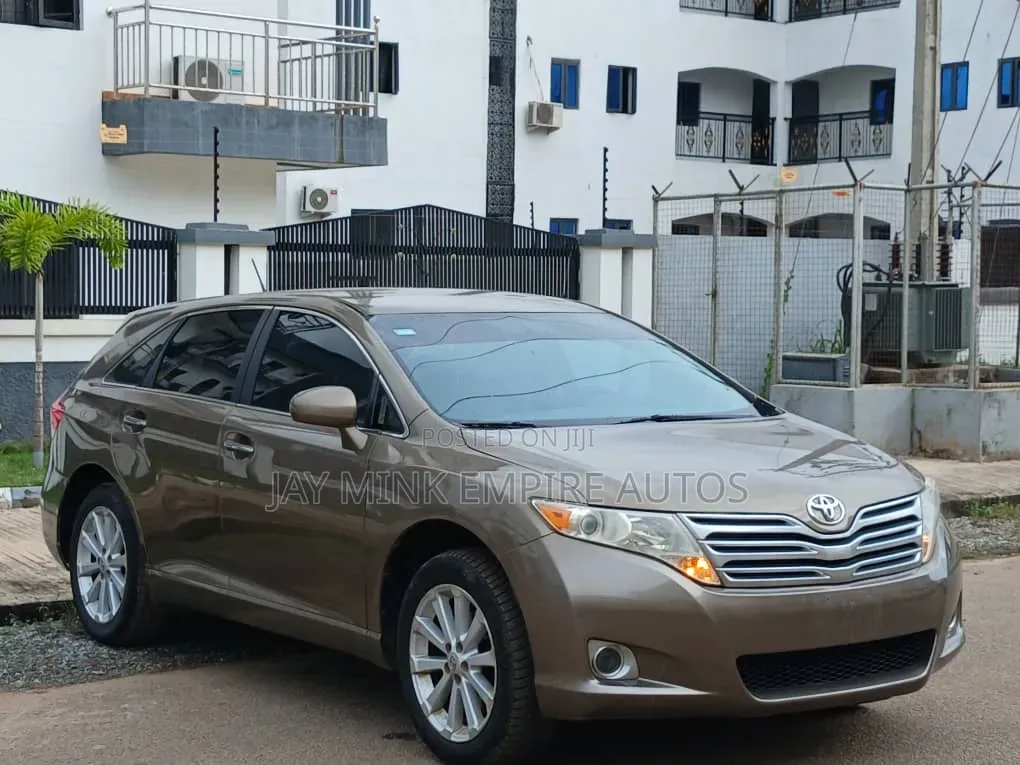 Toyota Venza 2010 Brown