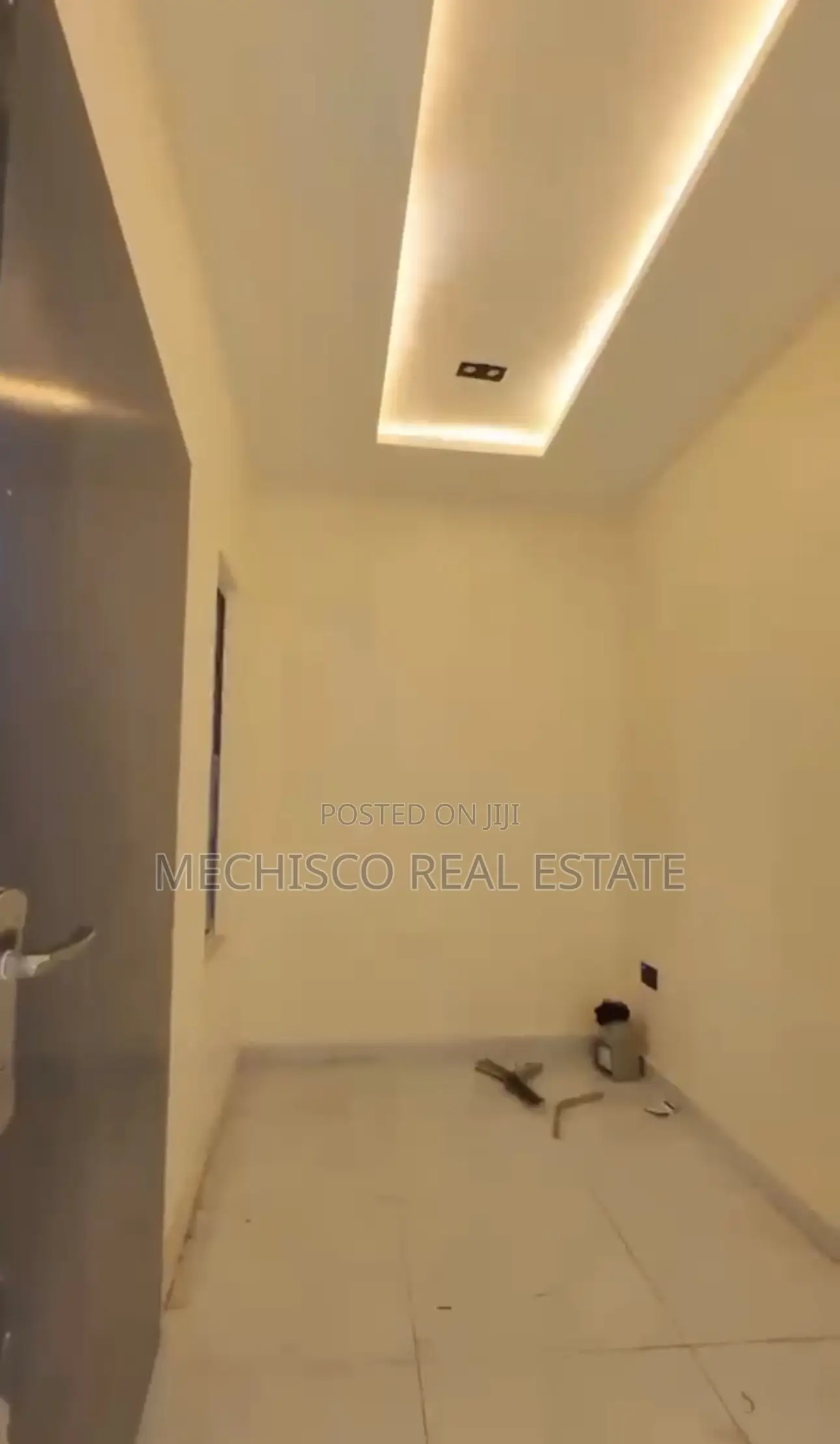 4bdrm Bungalow in Eliozu for sale