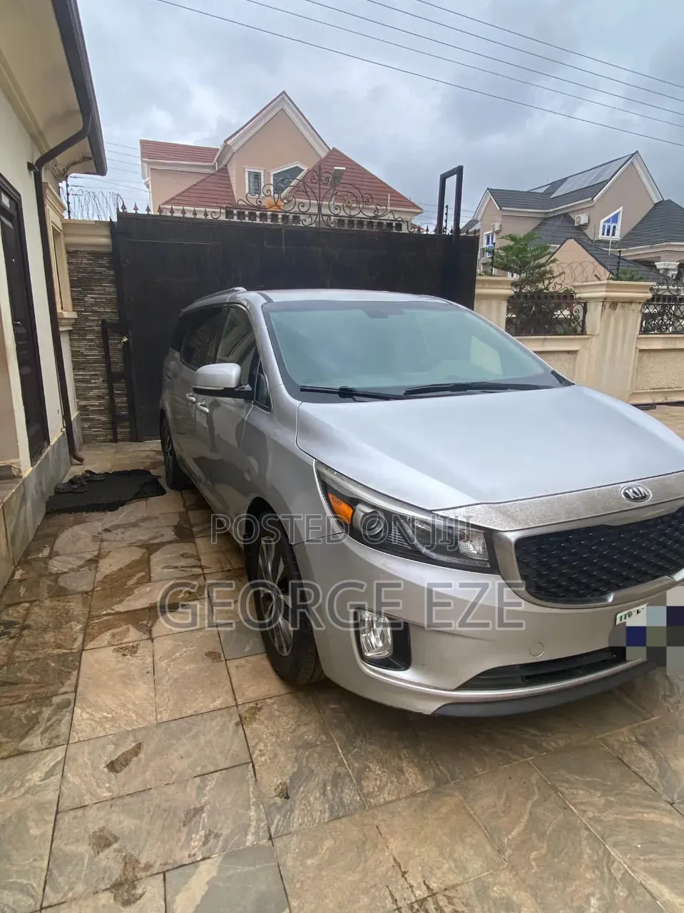 Kia Sedona 2015 Silver