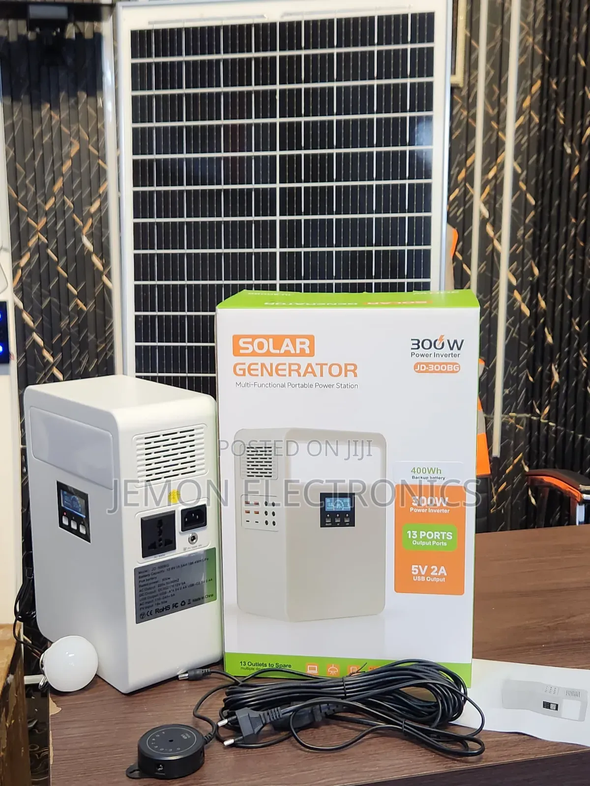 300w Solar Generator With 50w Solar Panel