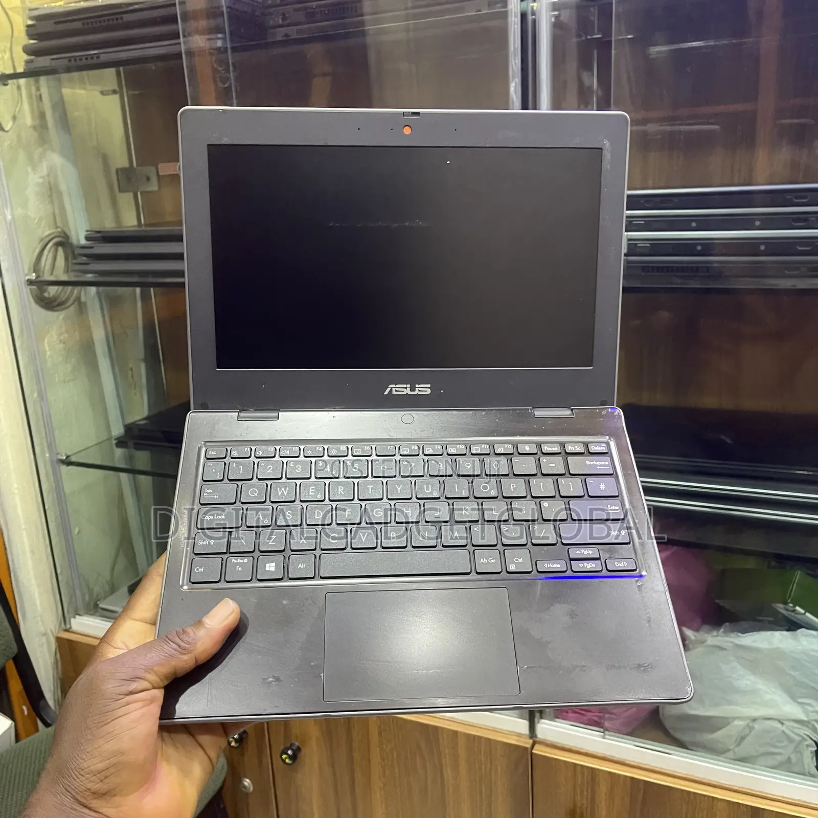 Laptop Asus 8GB Intel SSD 128GB