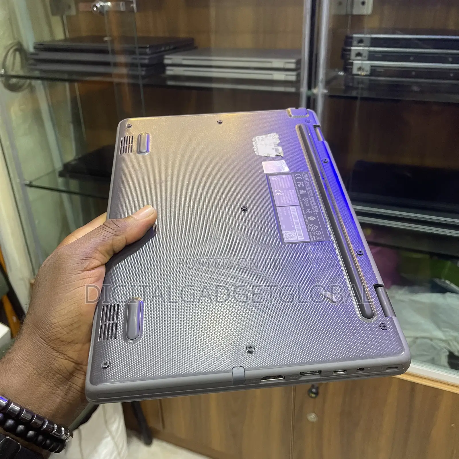 Laptop Asus 8GB Intel SSD 128GB