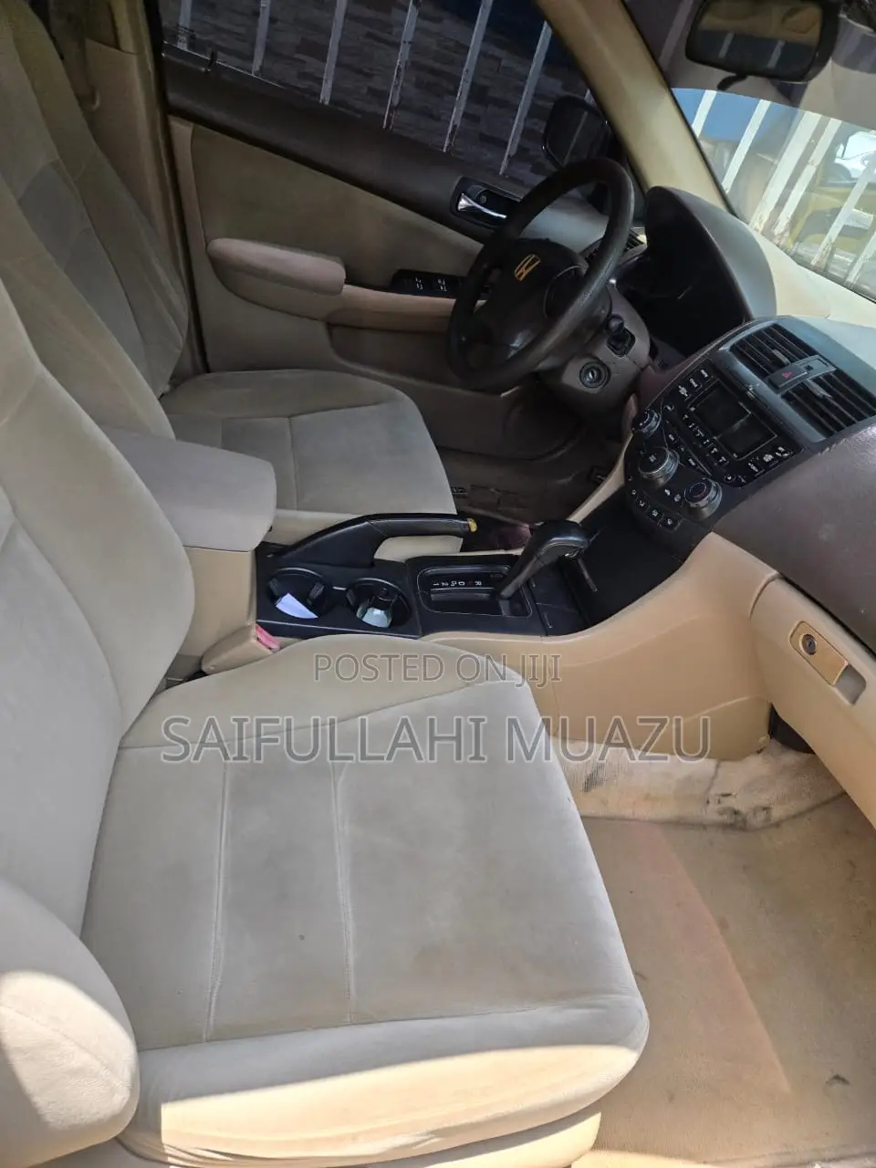 Honda Accord 2006 Gold