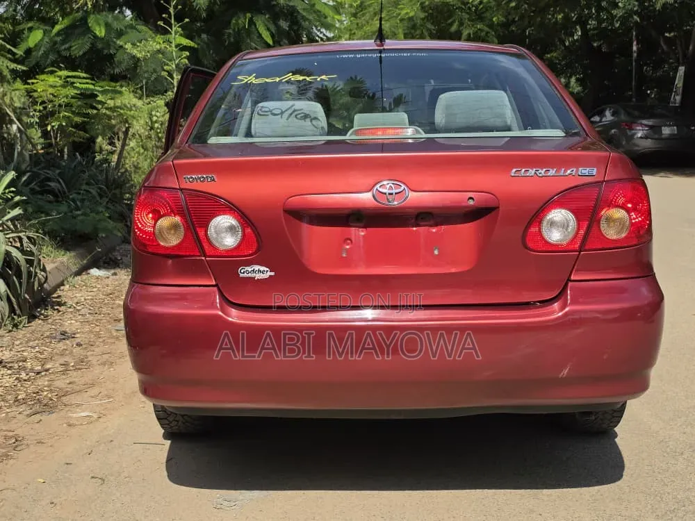 Toyota Corolla 2006 Red