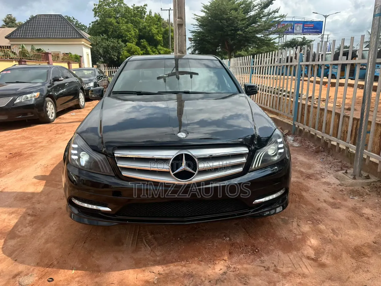 Mercedes-Benz C300 2013 Black
