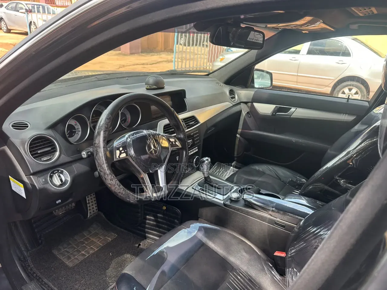 Mercedes-Benz C300 2013 Black