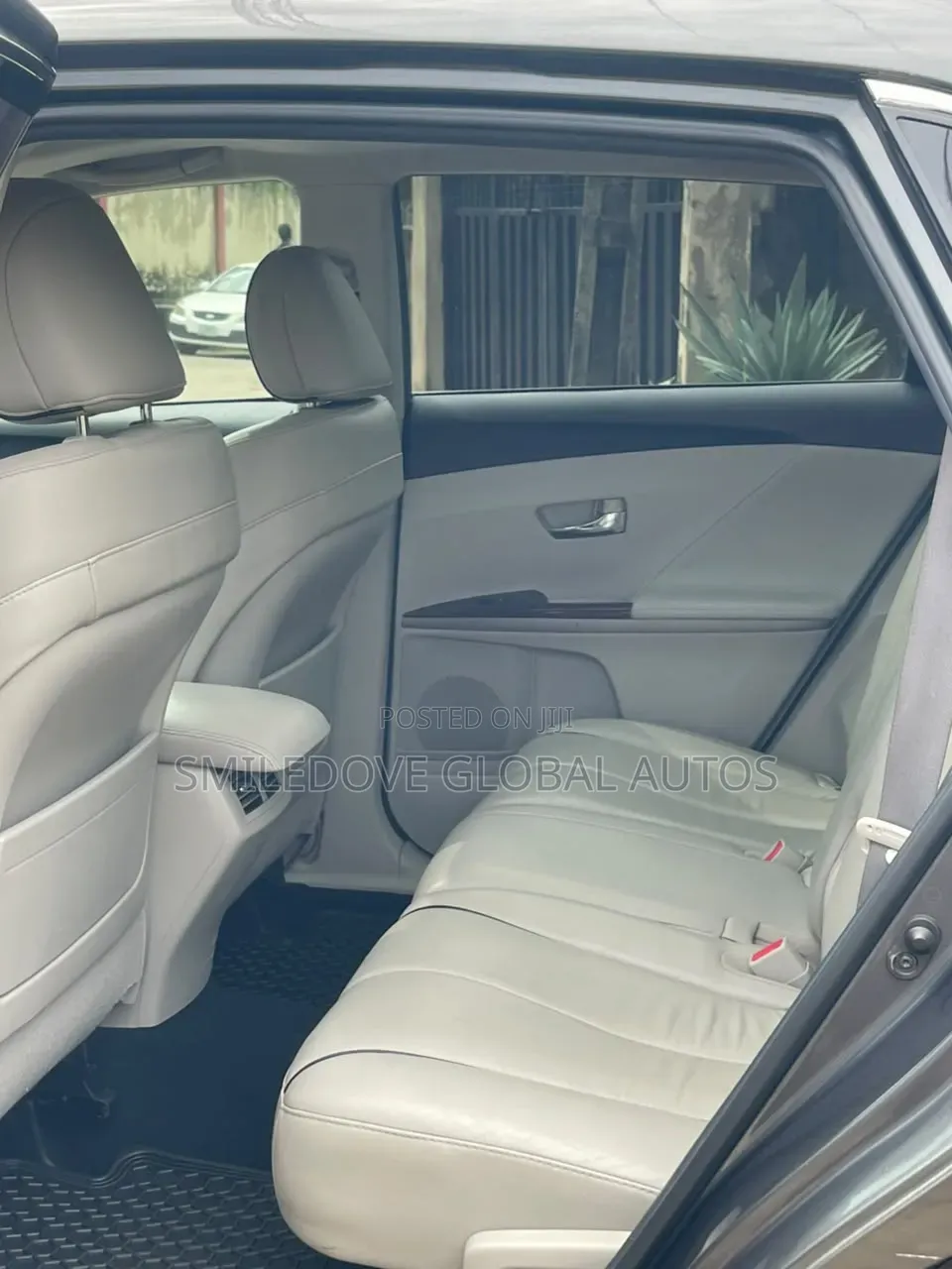 Toyota Venza 2012 Gray